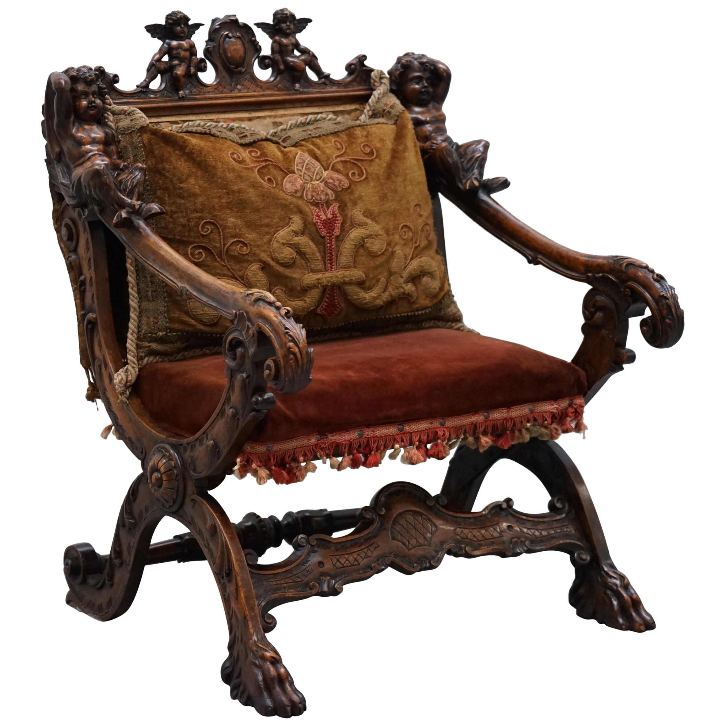 Poltrona originale in noce italiana intagliata a mano Andrea Brustolon del XVII secolo