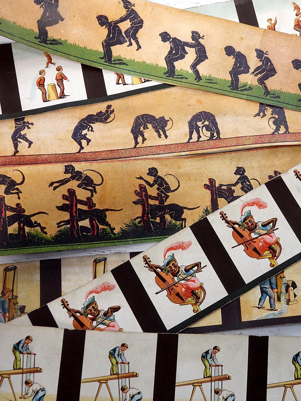 This is a nice original with a good collection of animation strips and still in the original box. This one is made in Germany, signed A. Pichlers and it includes 7 viewing strips.
The Praxinoscope was an animation device, the successor to the