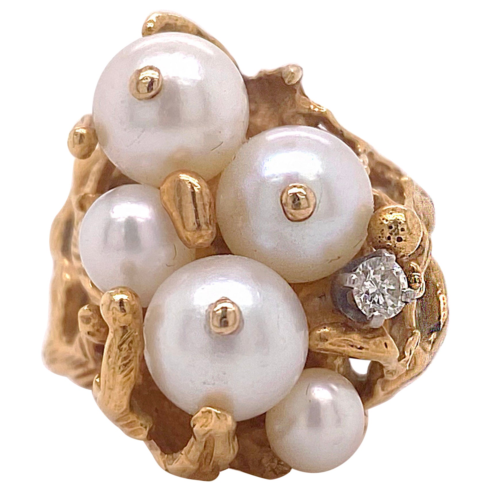 Anello originale in oro giallo 18 carati con perle Akoya e pepite di diamante, perle dal Giappone in vendita