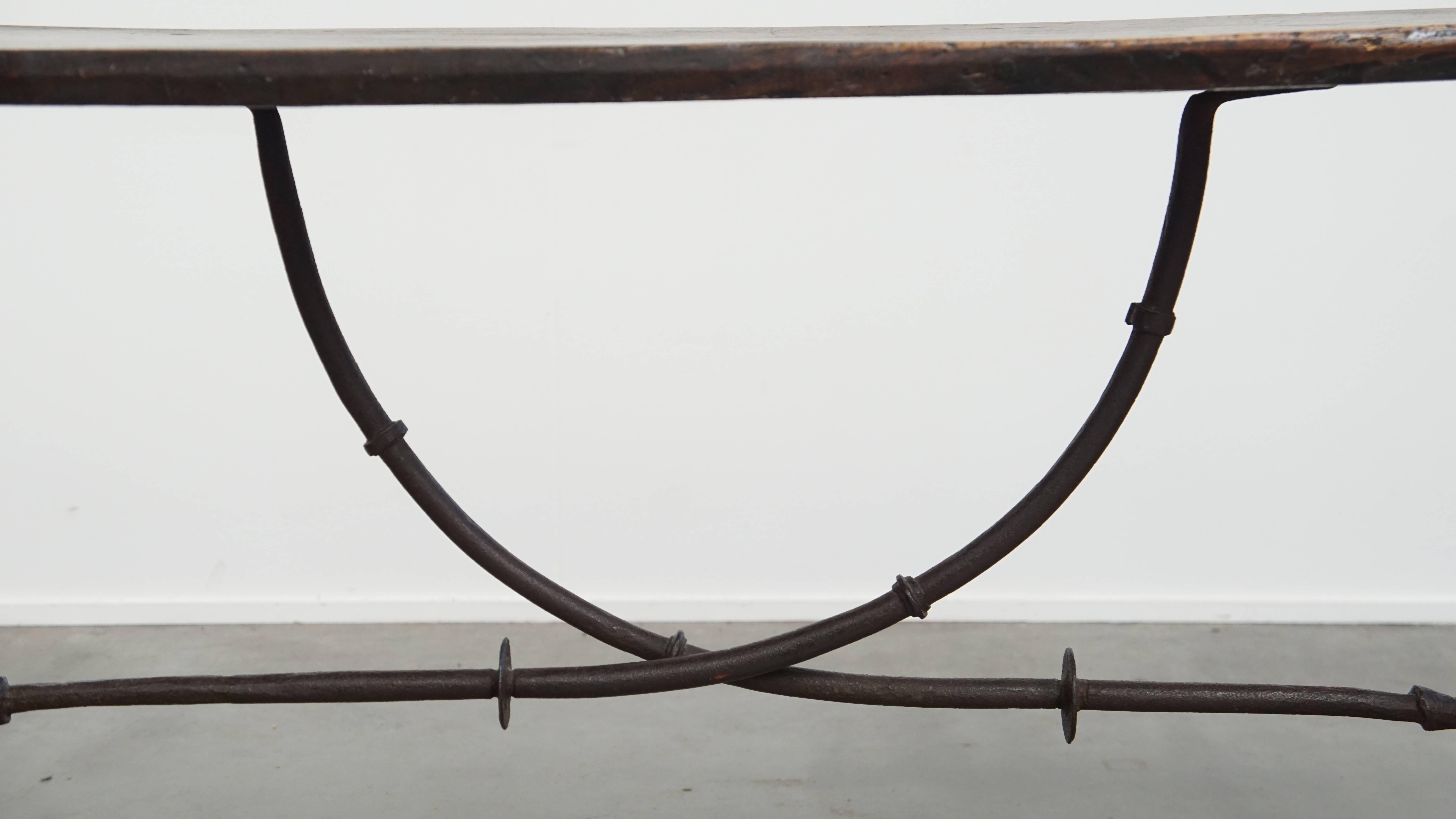 Original 18th-Century Antique Spanish Side Table For Sale 8