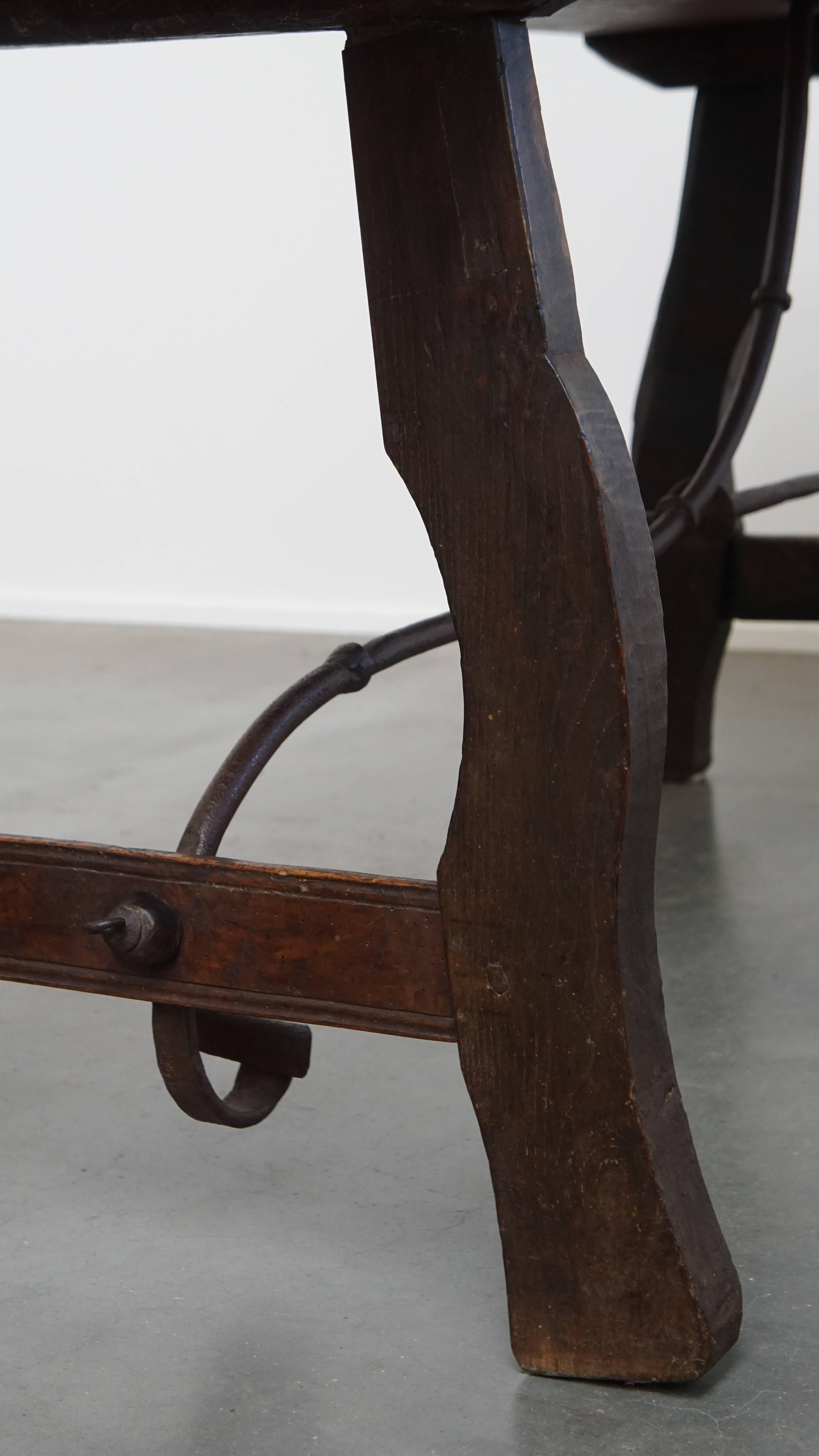 18th Century and Earlier Original 18th-Century Antique Spanish Side Table For Sale