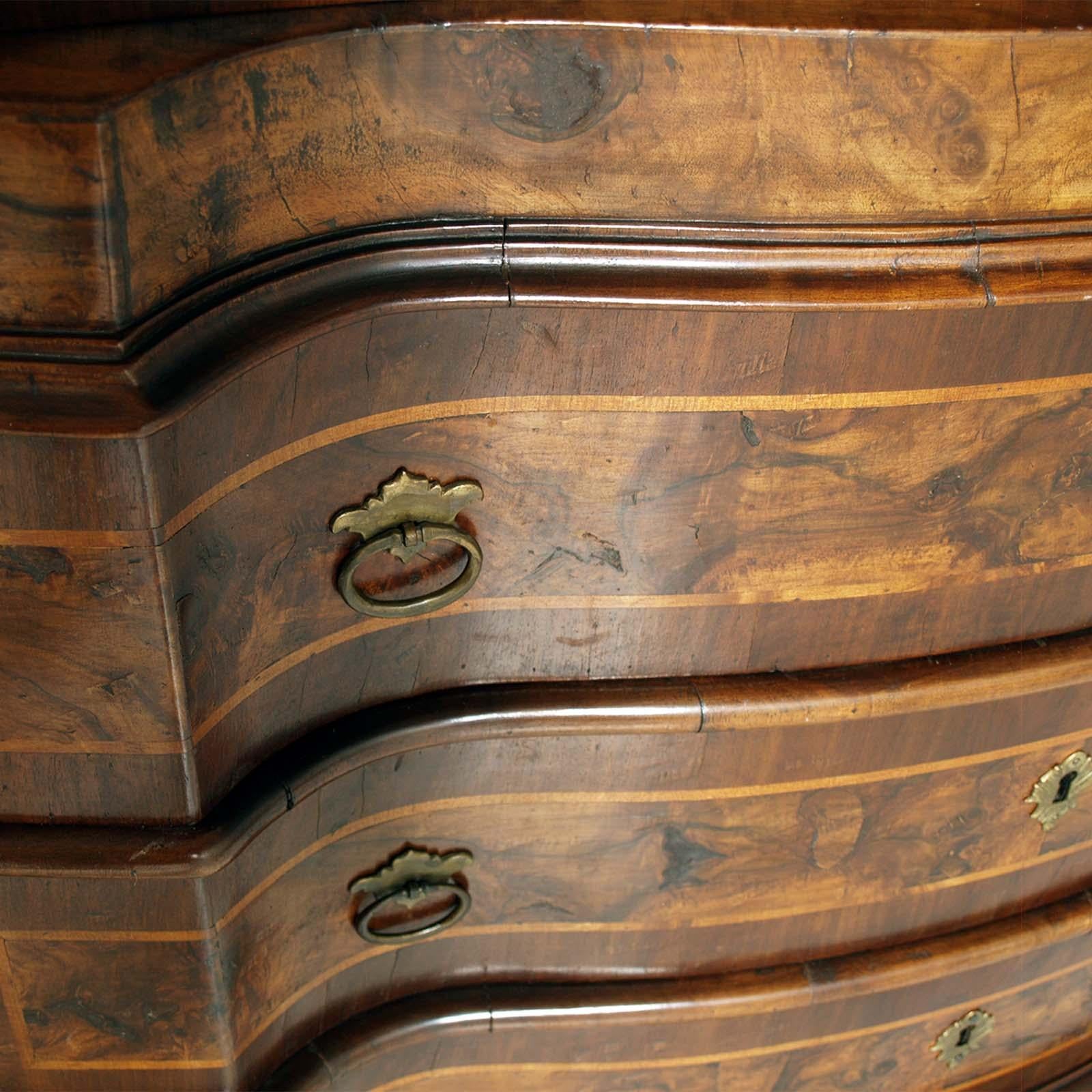 Original 18th Century Venetian Secretary Desk Bookcase burled walnut with inlaid In Good Condition For Sale In Vigonza, Padua
