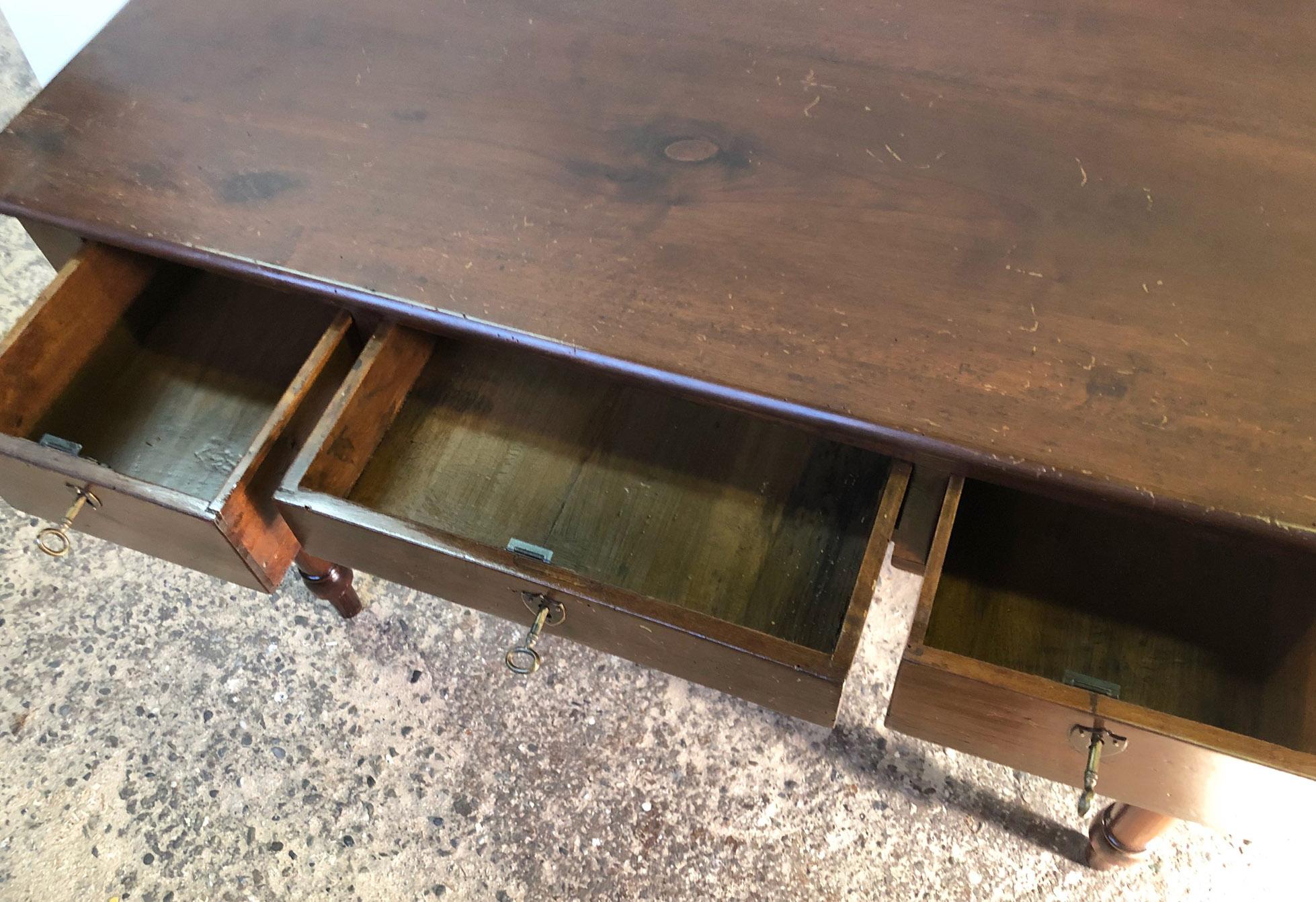 Original Italian Desk in Walnut and Fir, with Three Drawers, Turned Leg For Sale 3