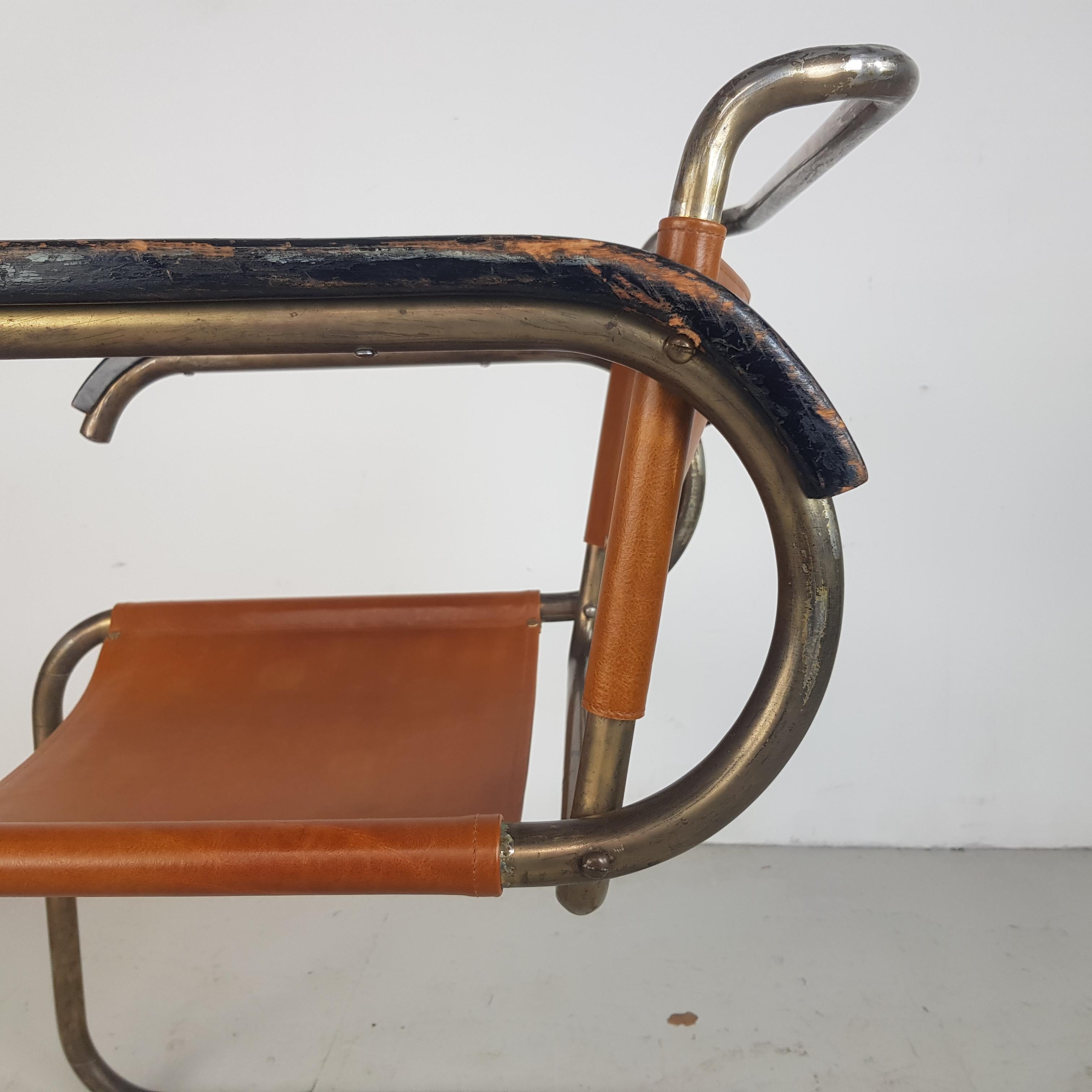 Hungarian Original 1929 Marcel Breuer B46 Variant Armchair by Thonet Sidam For Sale