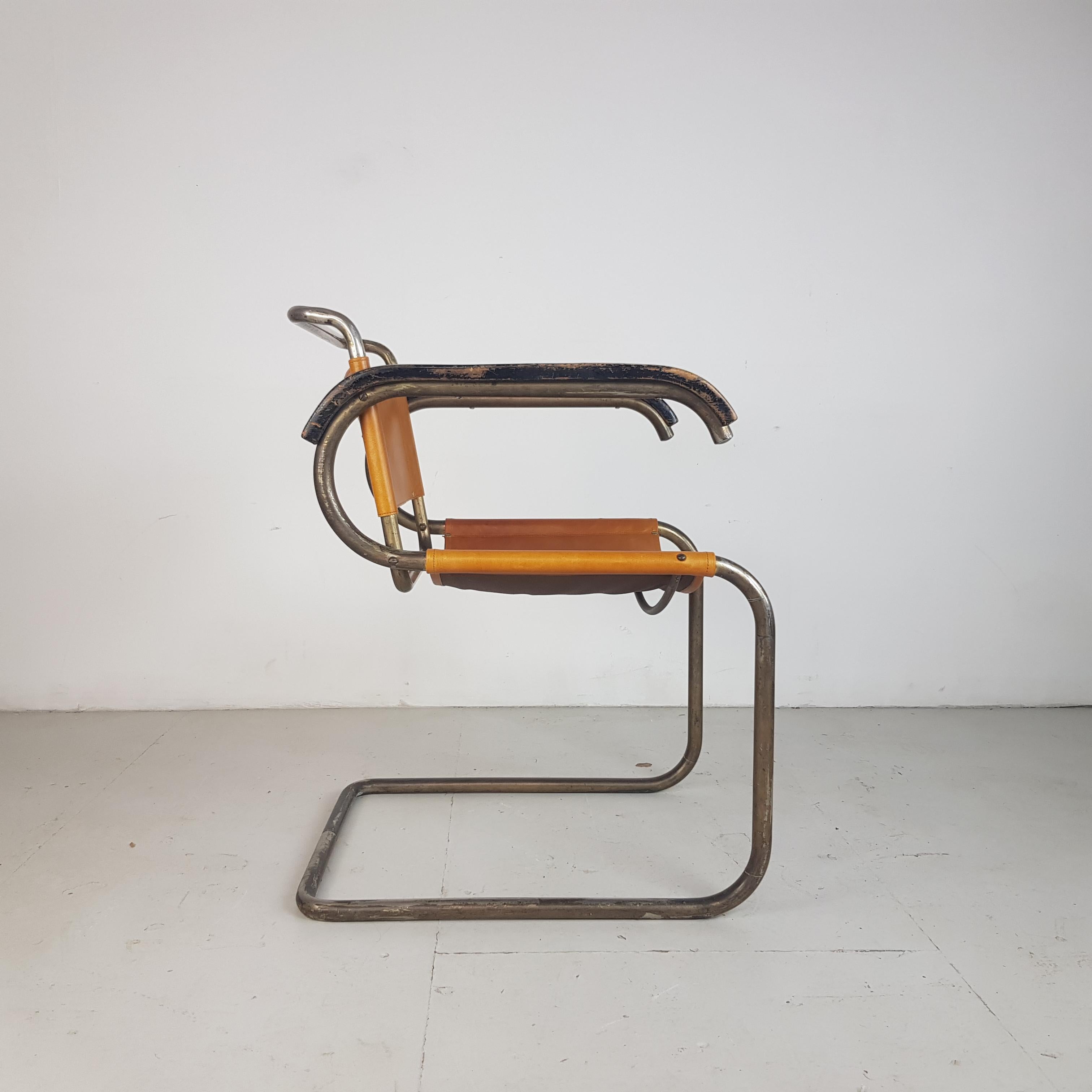 Early 20th Century Original 1929 Marcel Breuer B46 Variant Armchair by Thonet Sidam For Sale