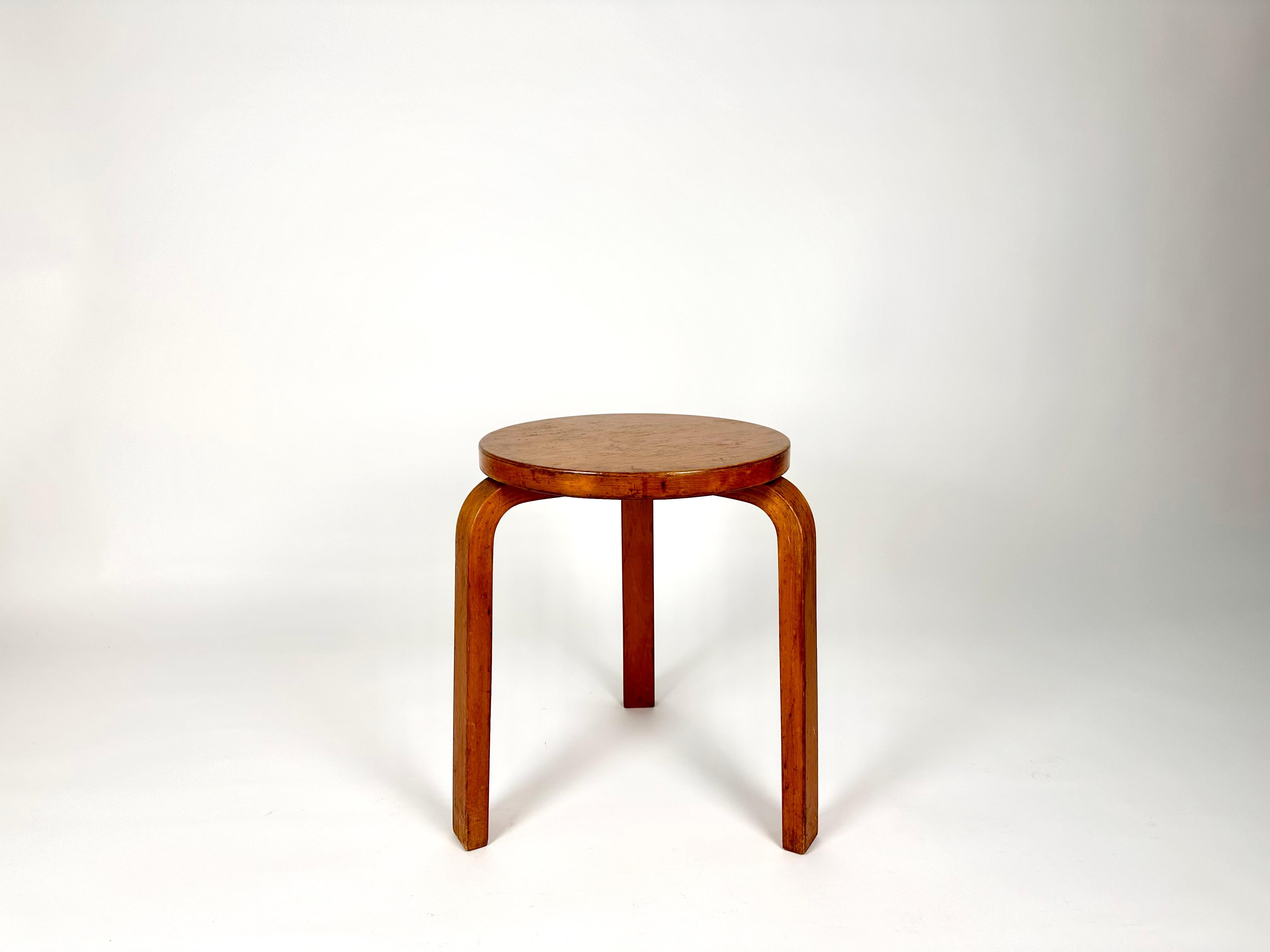 Original early production 1930s Model 60 stools, designed by Alvar Aalto in 1934, made in Finland. Distributed in the UK by Finmar Ltd. Now very hard to find.

Finmar Ltd ivorine labels to the undersides. Solid bent birch legs, sawn to create the