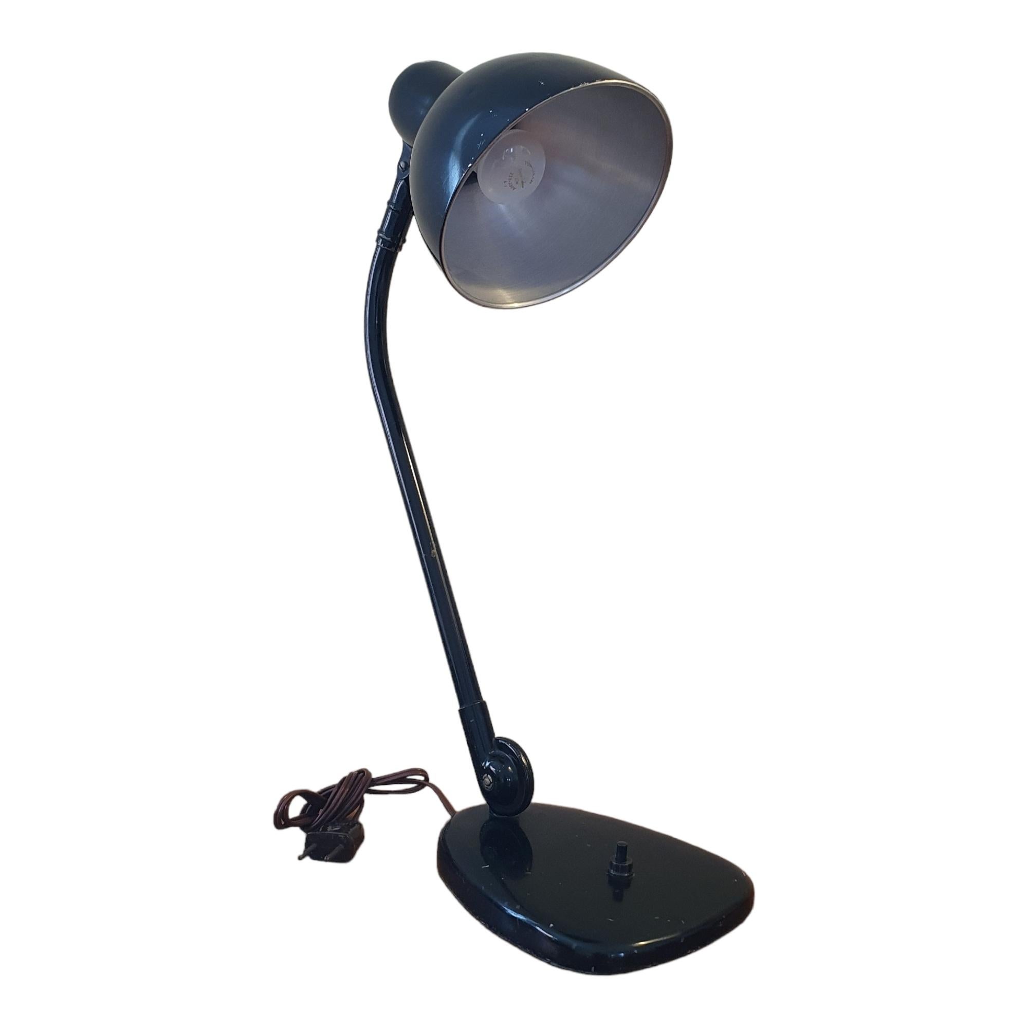 Lampe Bauhaus allemande noire d'origine des années 1930 en vente 2