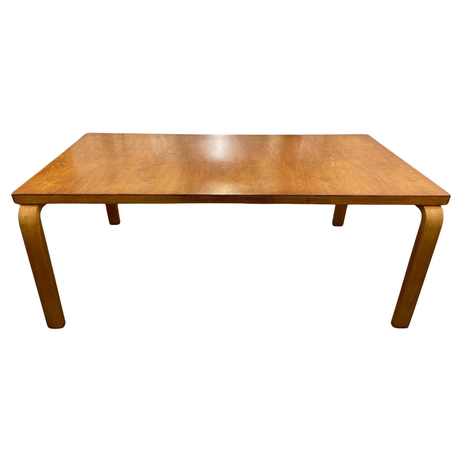 Extra large table de conférence ou bureau d'Alvar Aalto des années 1930, Finmar