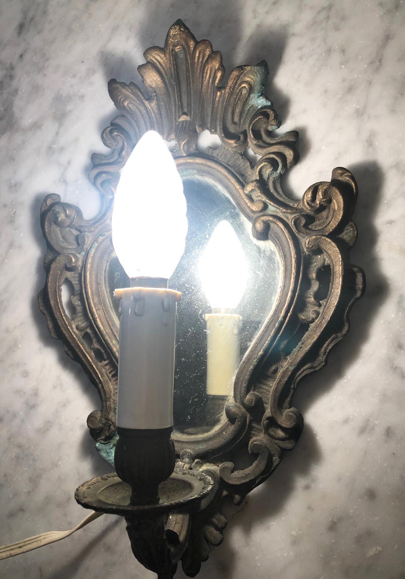 Italian Bronze Wall Lamp with Old Mirror For Sale 3