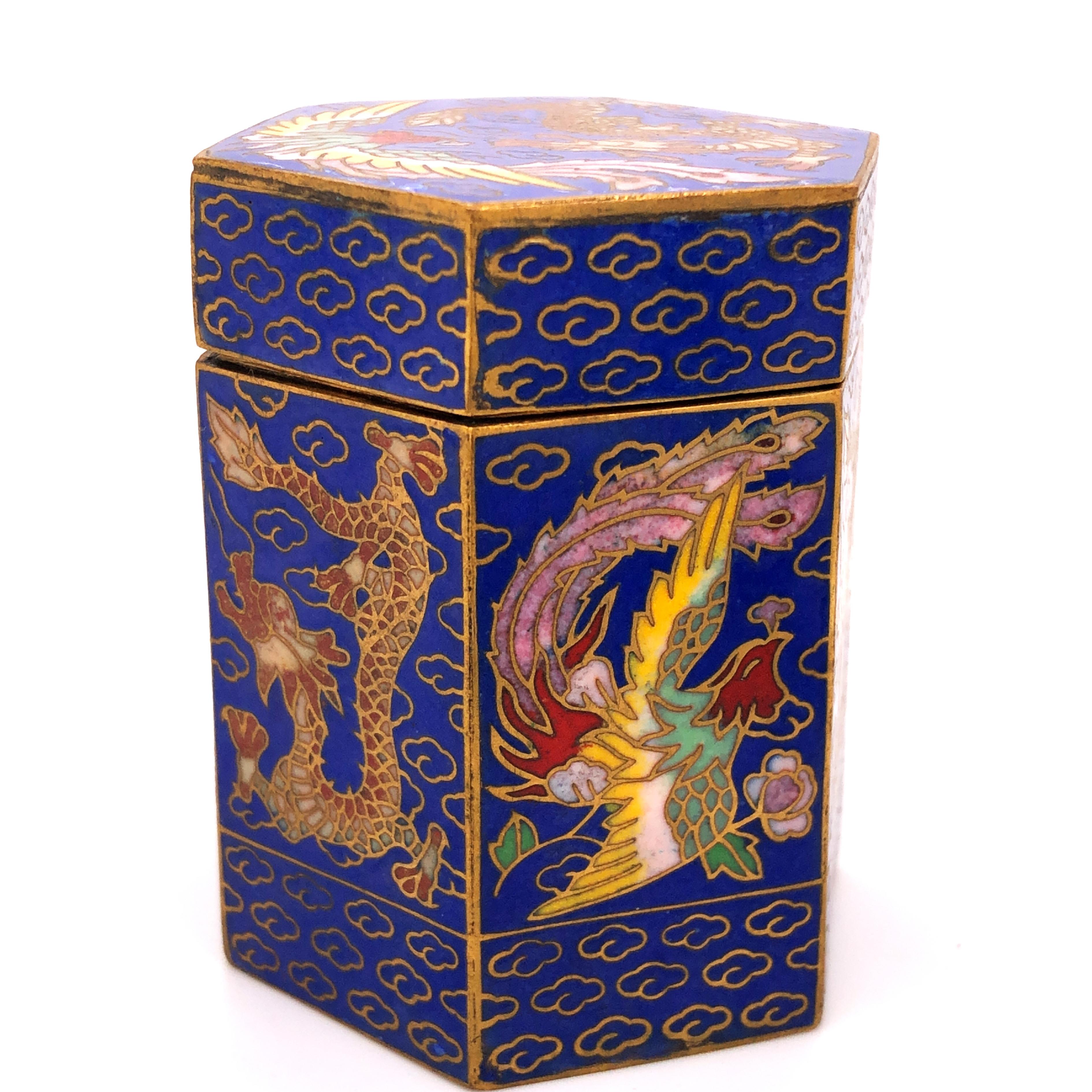 Circa 1949 Gu Yi Zhai Beijing Cloisonné Boxes Collection For Sale 2