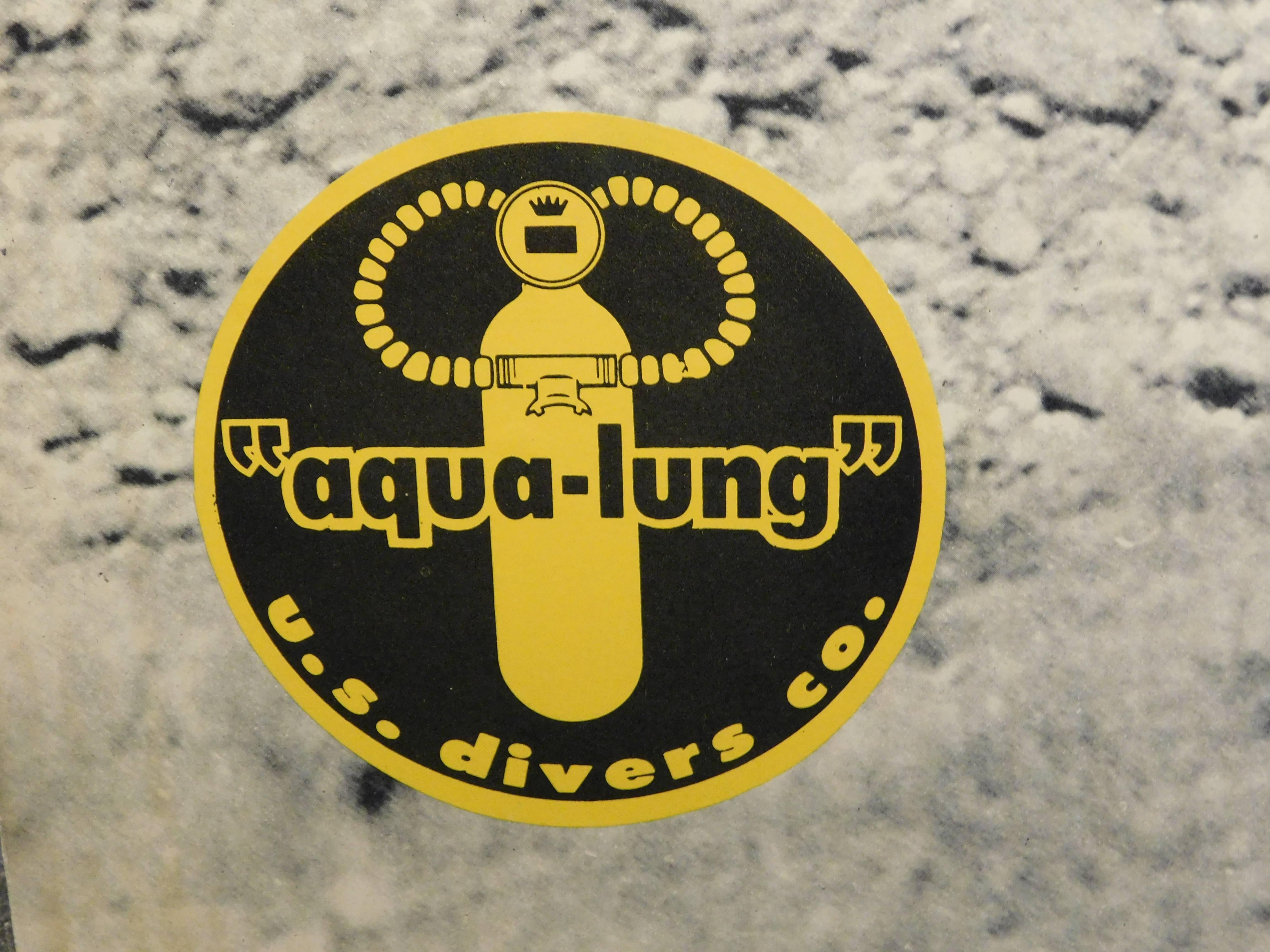 Original 1950s Aqua-Lung U.S. Divers Company Scuba Diving Poster In Good Condition For Sale In Hamilton, Ontario