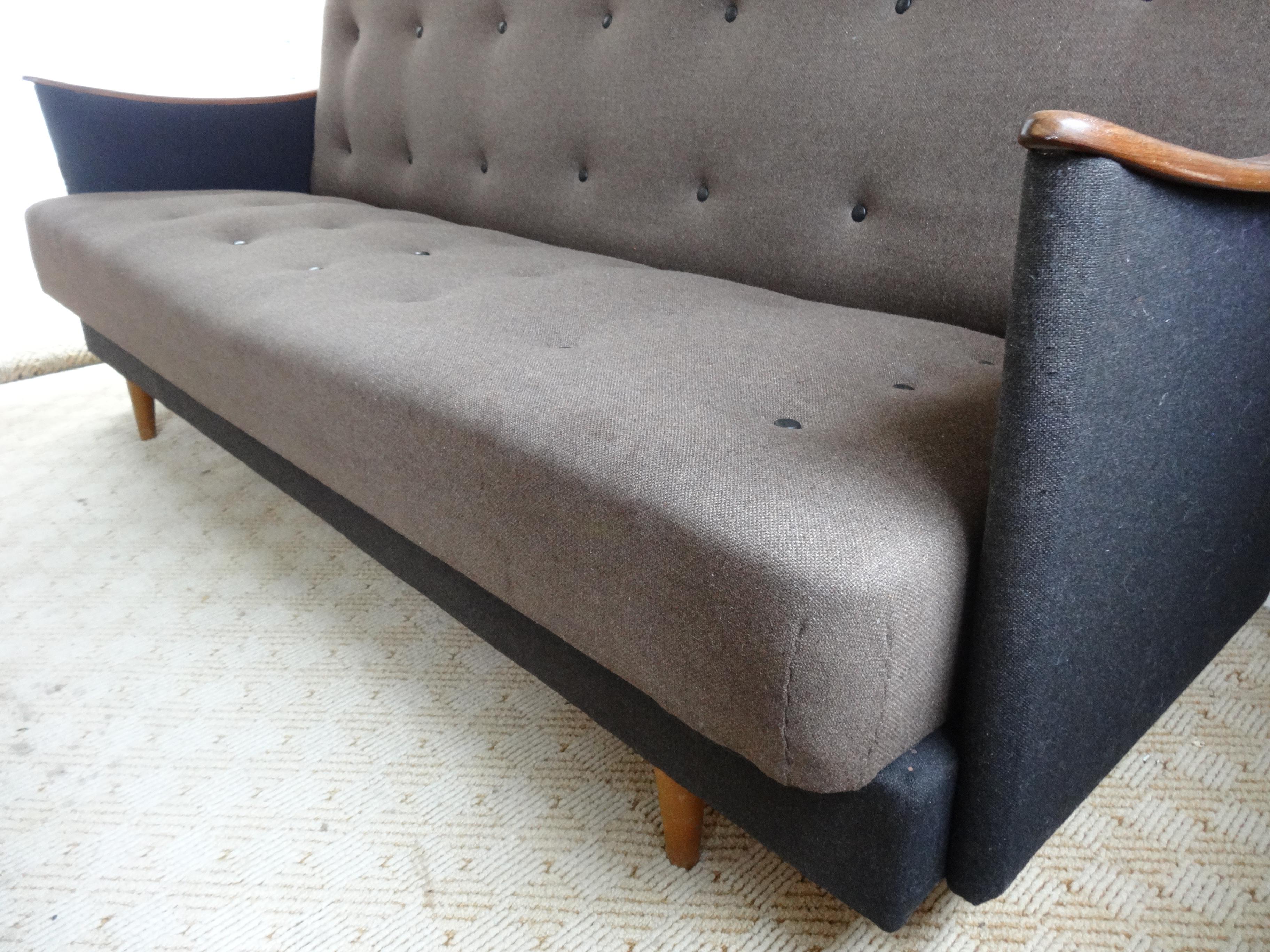 Original 1950s Danish 3-Seat Sofa or Daybed For Sale 3