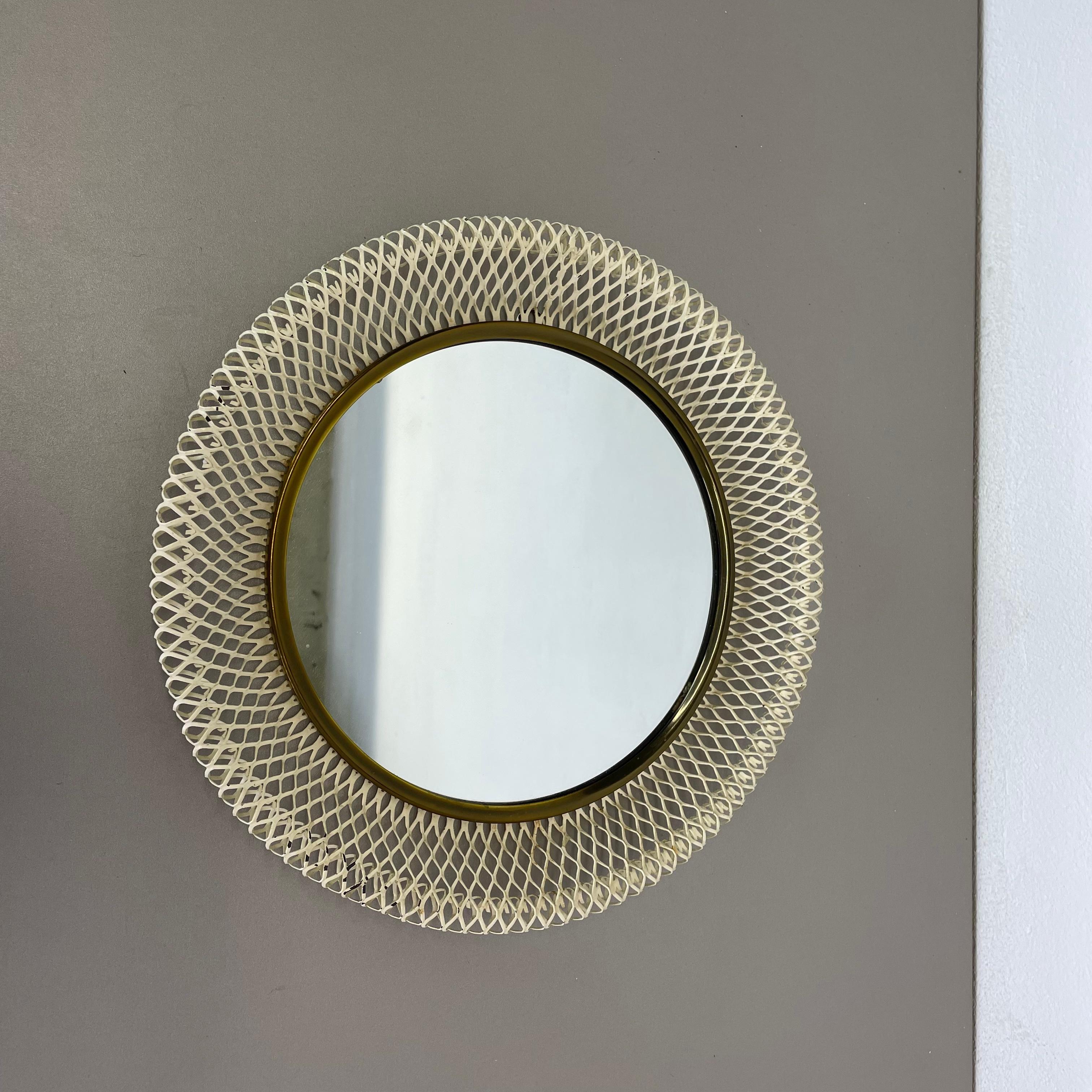 Original 1950s French Mategot Style Bauhaus Metal Wall Mirror, France 1950s In Good Condition For Sale In Kirchlengern, DE