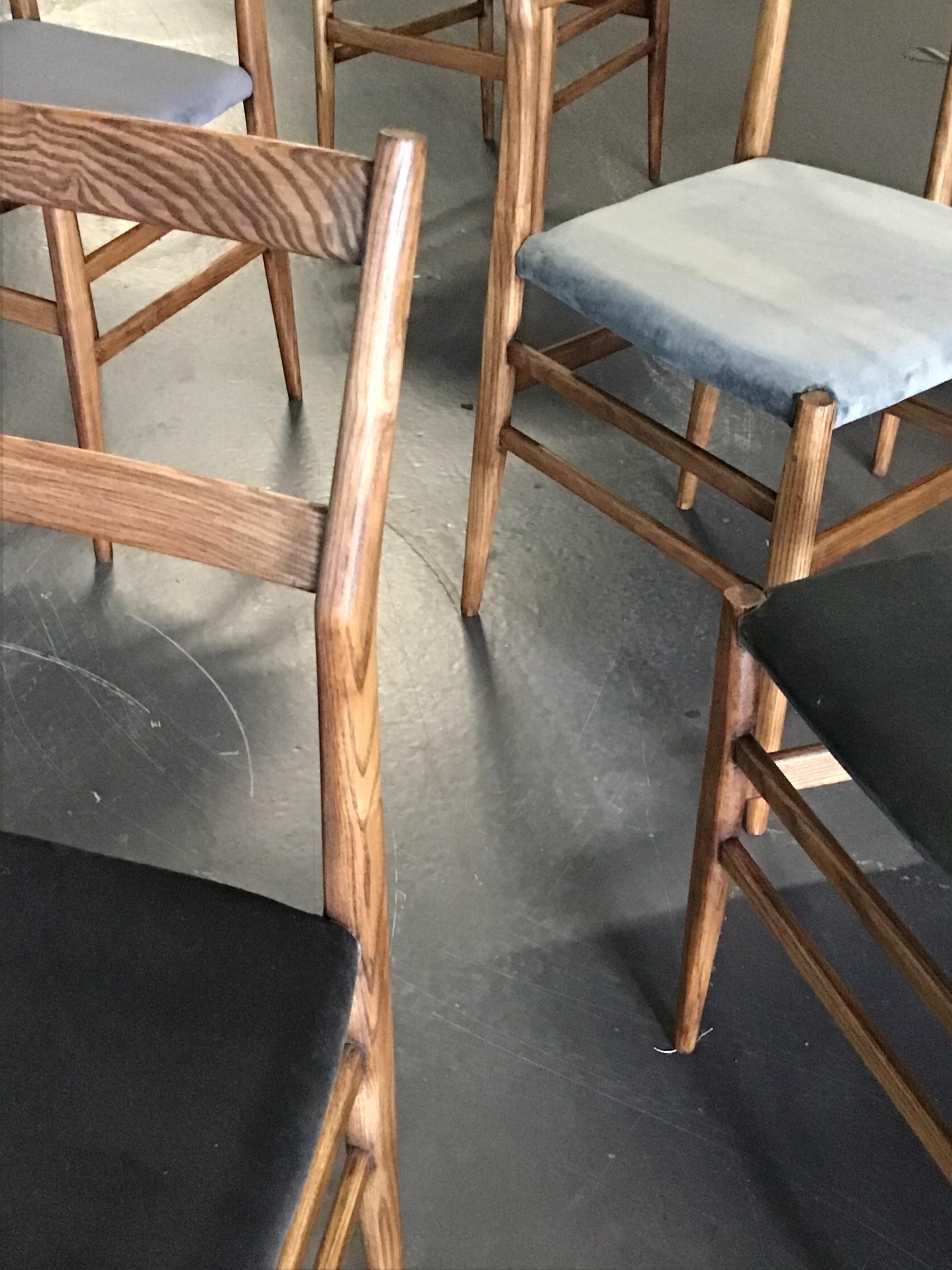 Original 1950's Gio Ponti Leggera Dining Chairs by Cassina. Set of 10  For Sale 11