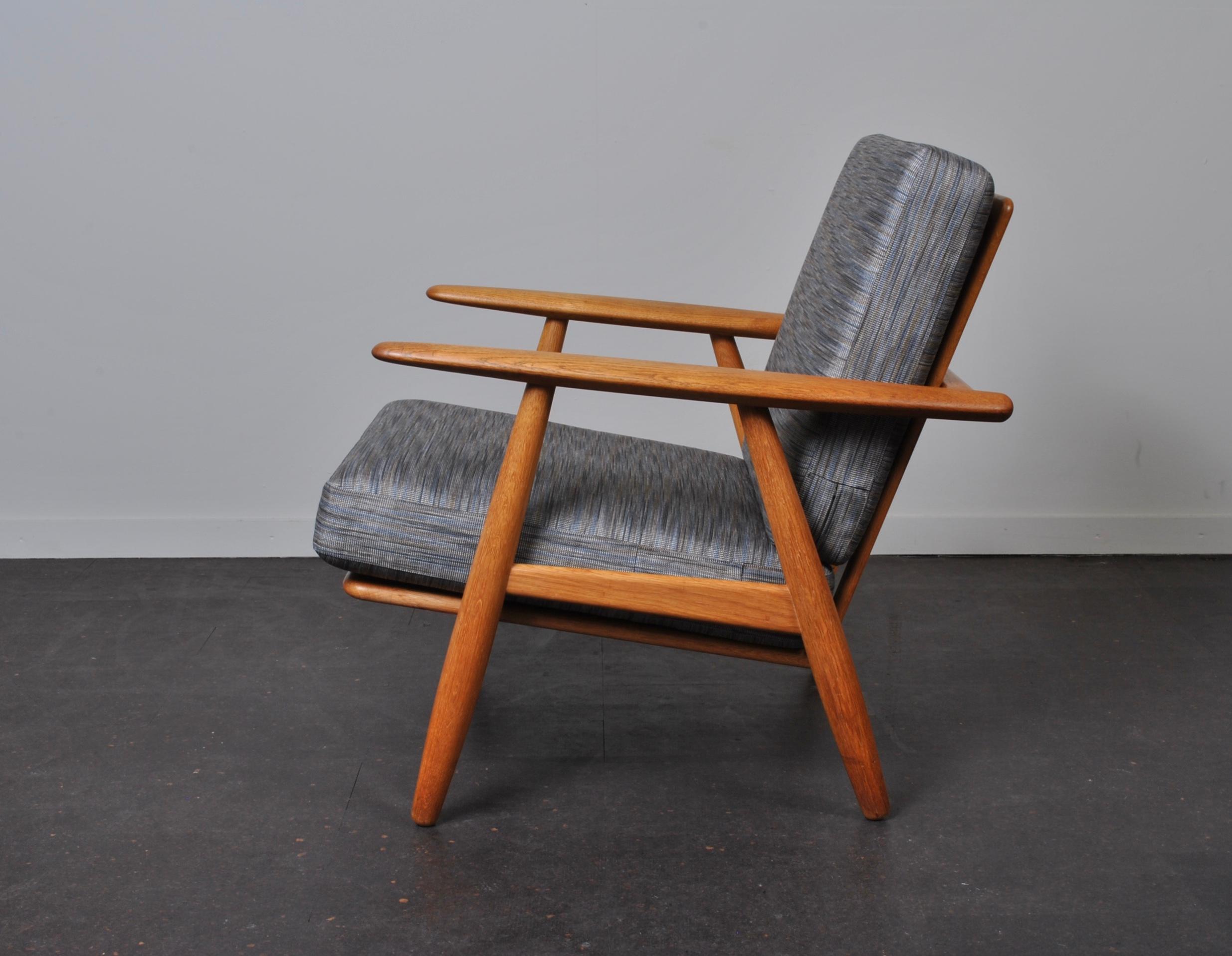 Original 1950s Hans Wegner GE240 Cigar Chair 1