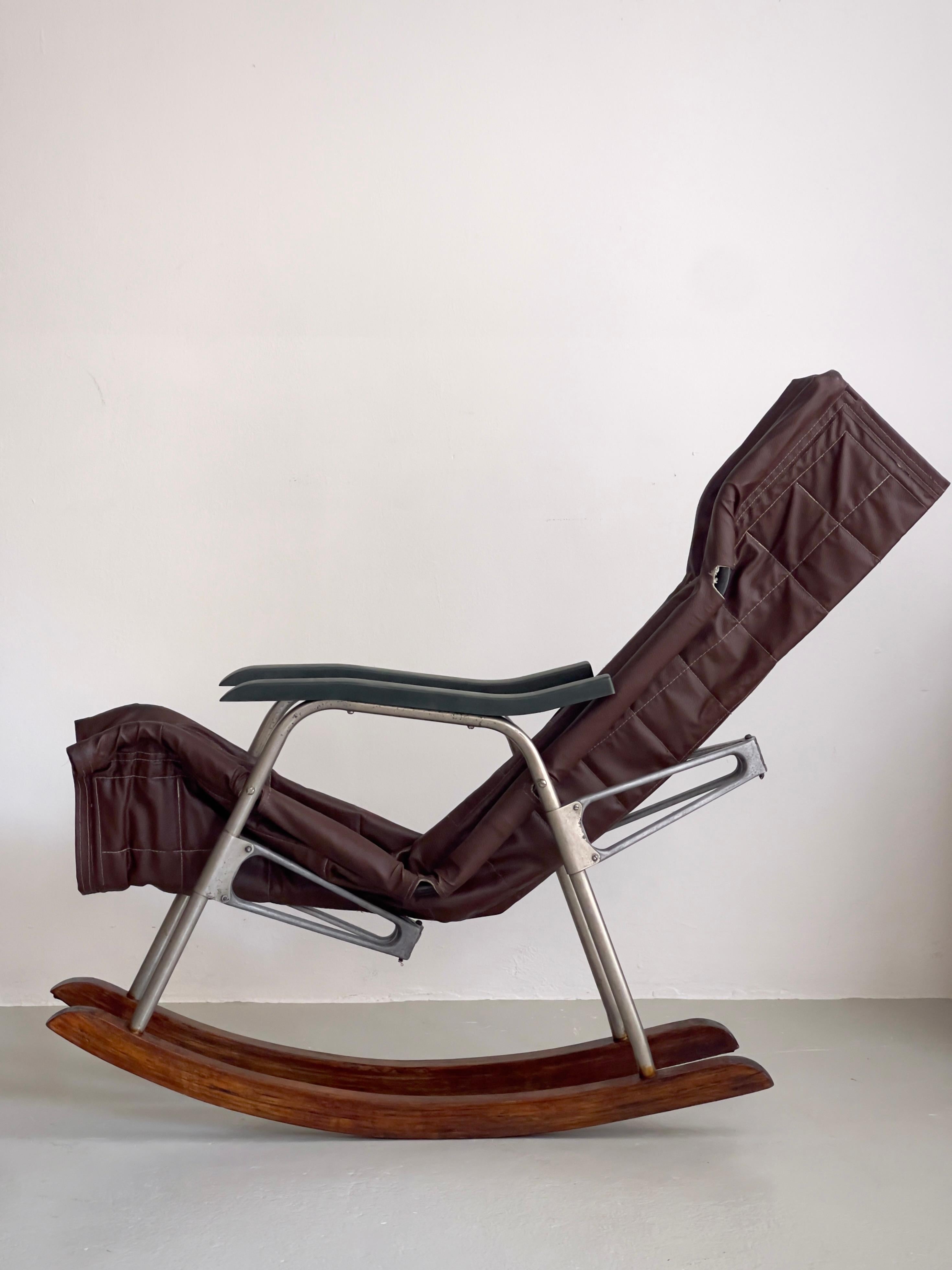 Sedia a dondolo giapponese originale degli anni '50 di Takeshi Nii in pelle marrone, alluminio in vendita 5