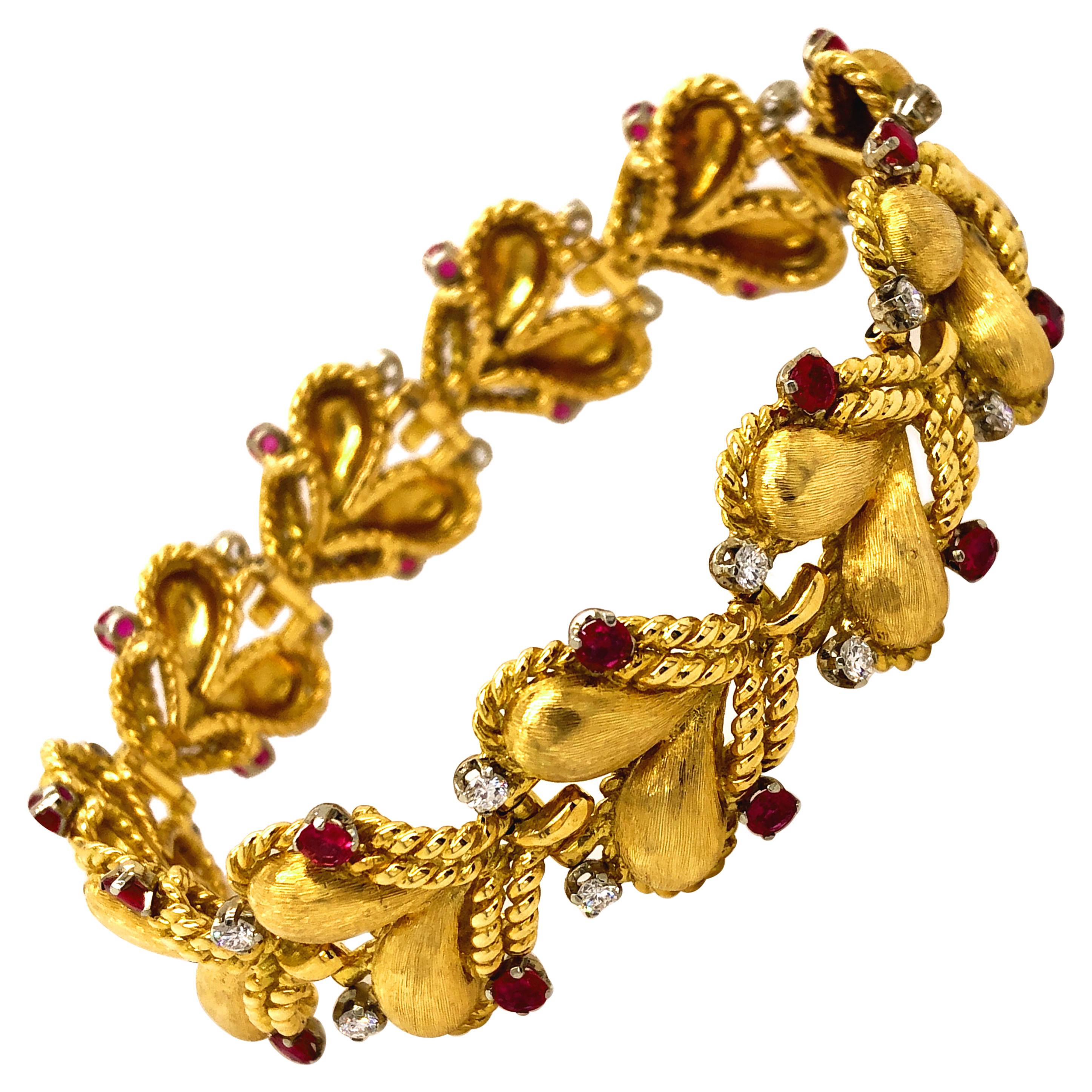 Original 1950's Mario Buccellati Ruby Diamond Yellow White Gold Heart Bracelet For Sale