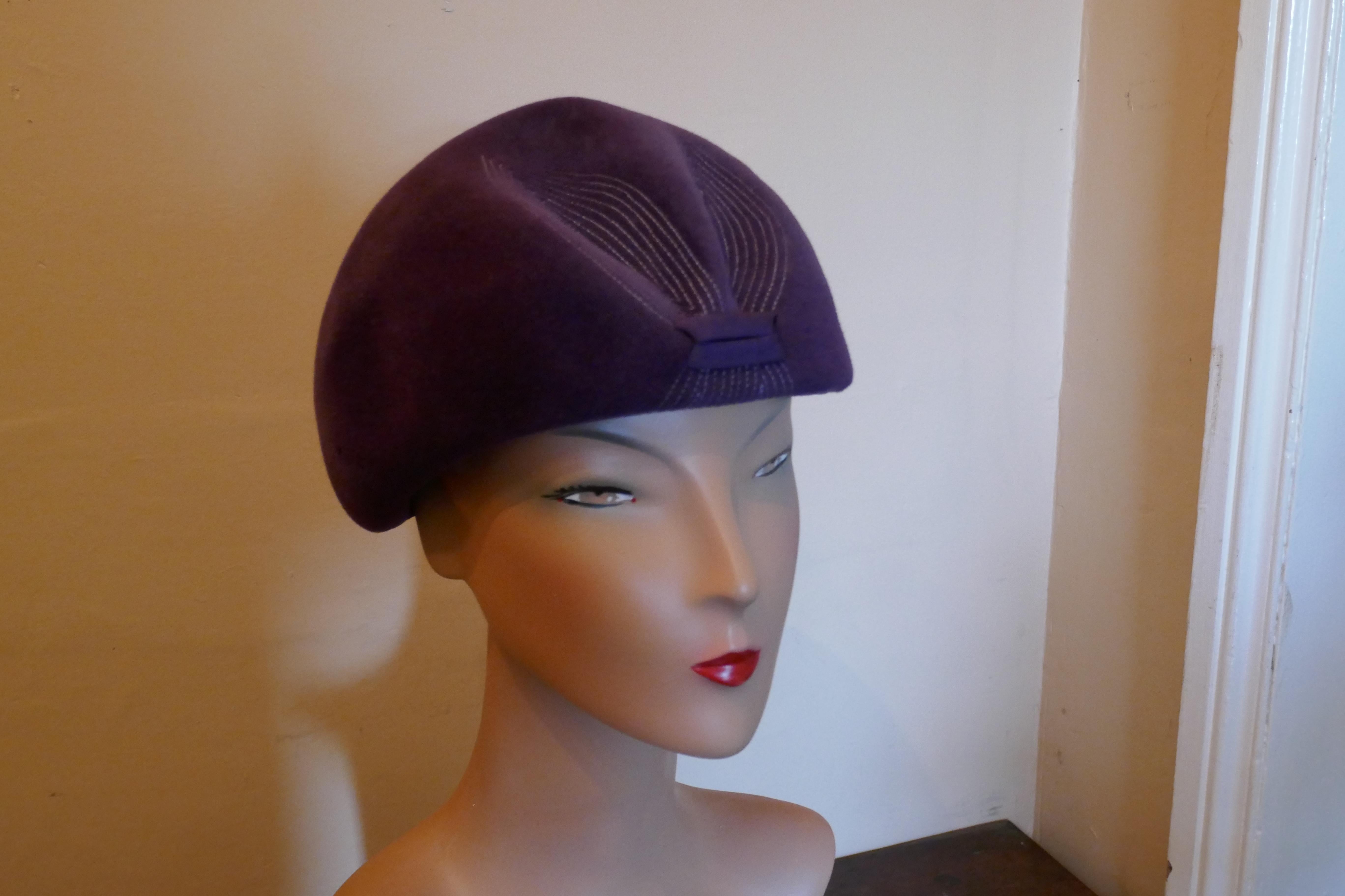Original 1950s Purple Fur Felt Pill Box Hat,   In Good Condition In Chillerton, Isle of Wight