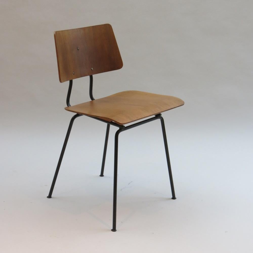 This is a rarely seen chair designed by Robin Day and manufactured by Hille in the early 1950s.  Originally designed as an Orchestra chair in the Royal Festival Hall, this chair is the domestic version that followed, model no 661D.  Powder coated