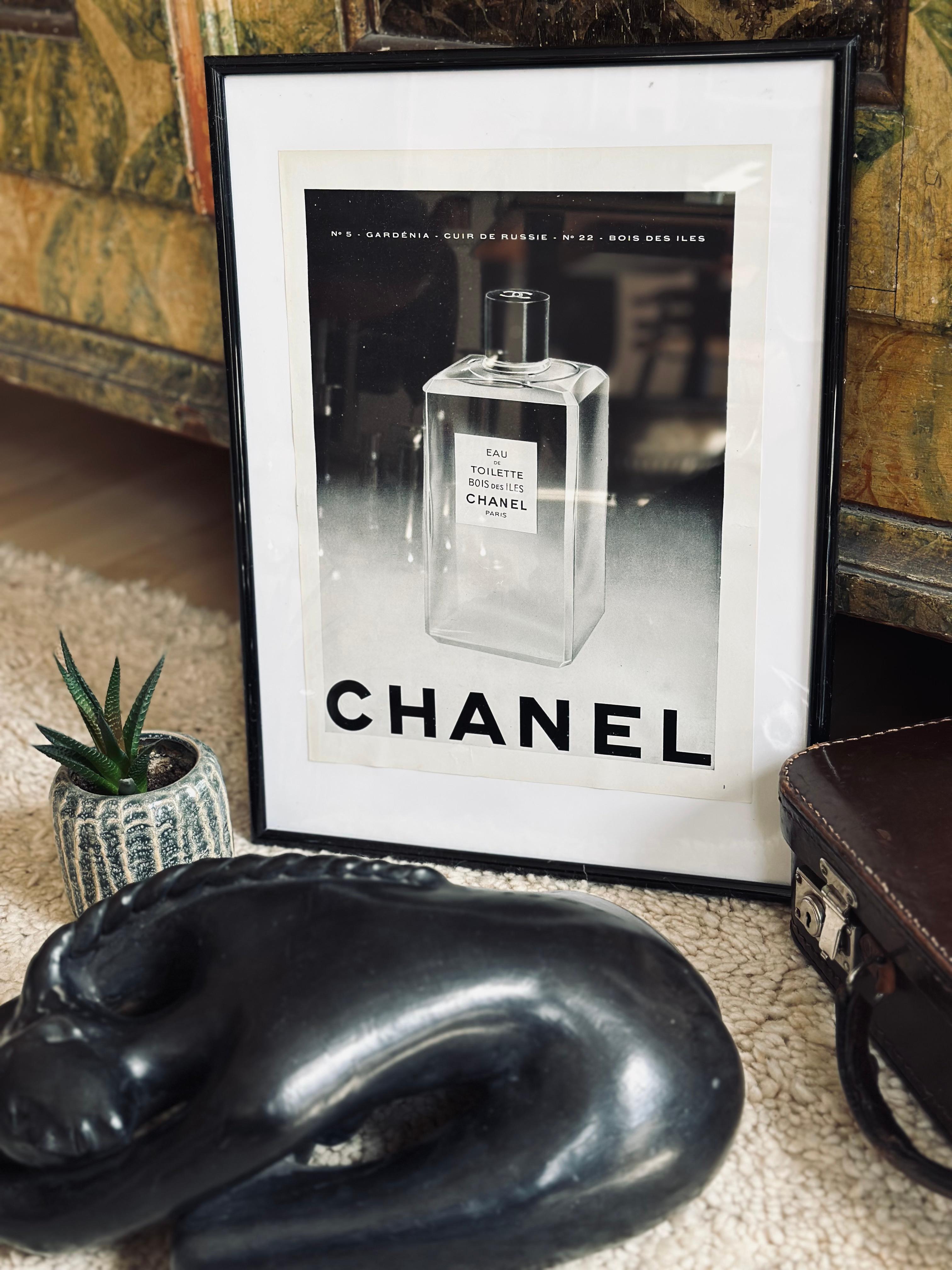 Original 1952 Chanel Advertisement from Femina Magazine – Framed Vintage Fashion For Sale 1
