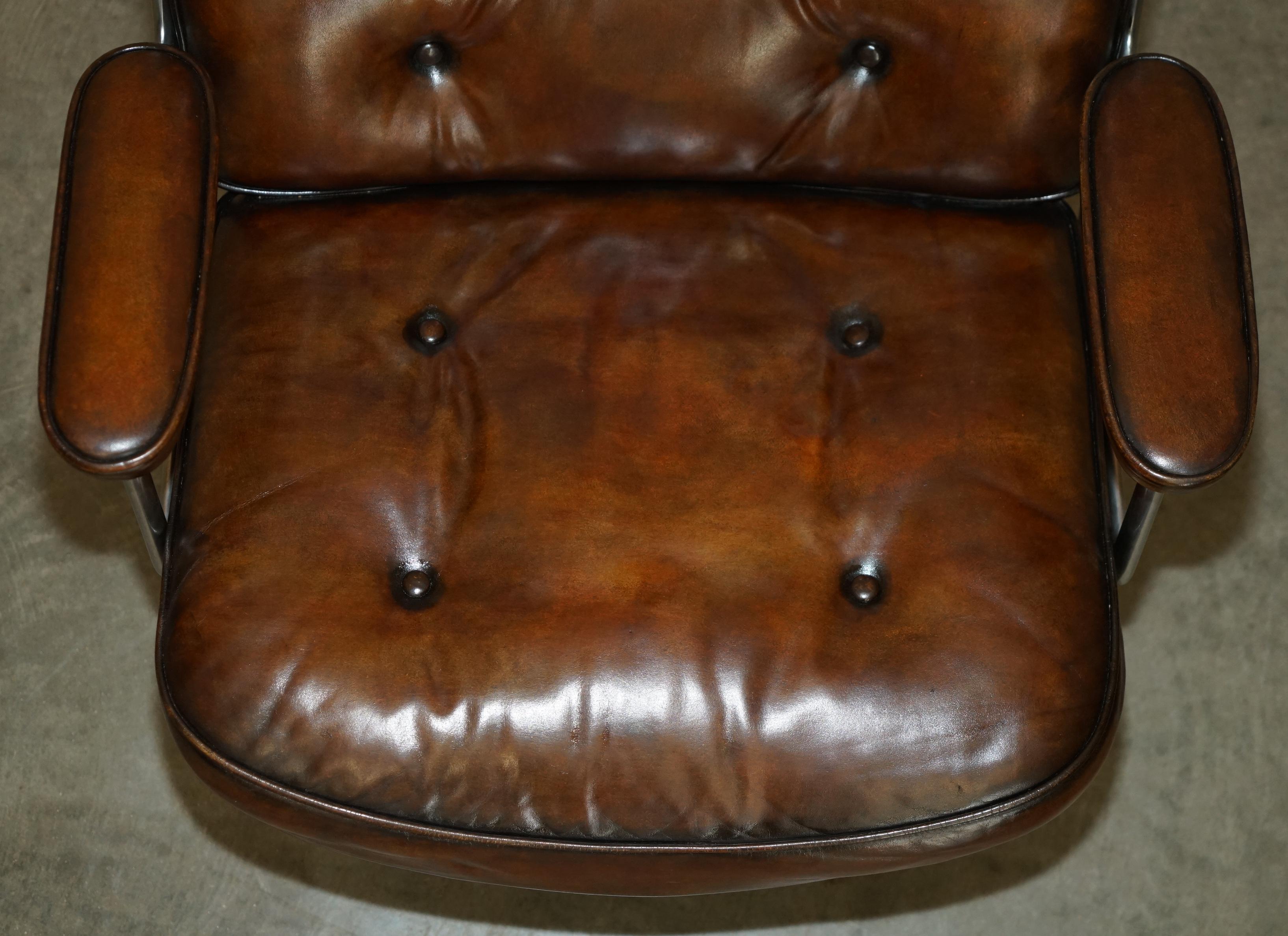 ORIGINAL 1960-1968 HERMAN MILLER 675 EAMES TiME LIFE LOBBY SWIVEL ARMCHAIR ES105 For Sale 3