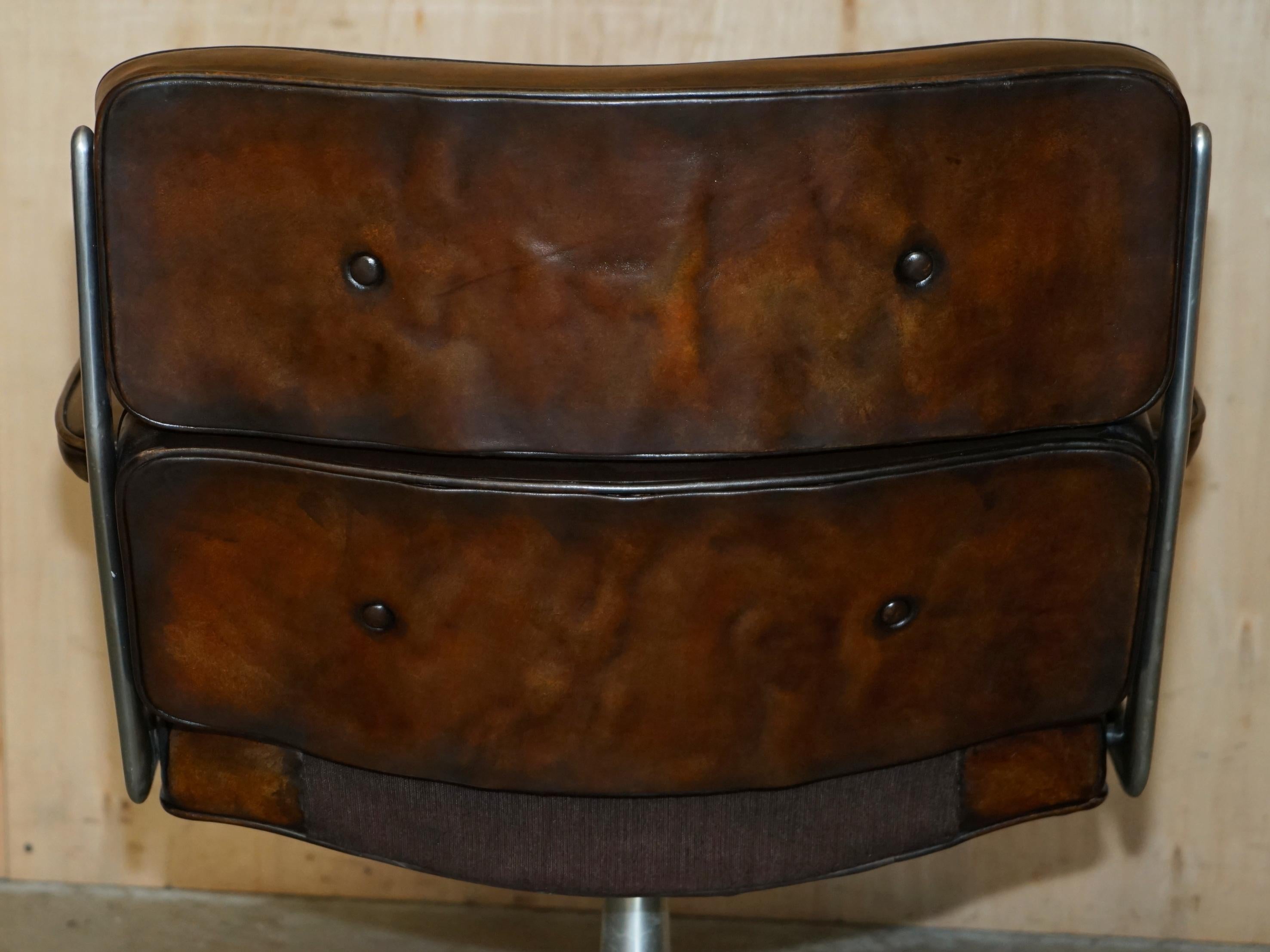 ORIGINAL 1960-1968 HERMAN MILLER 675 EAMES TiME LIFE LOBBY SWIVEL ARMCHAIR ES105 For Sale 10