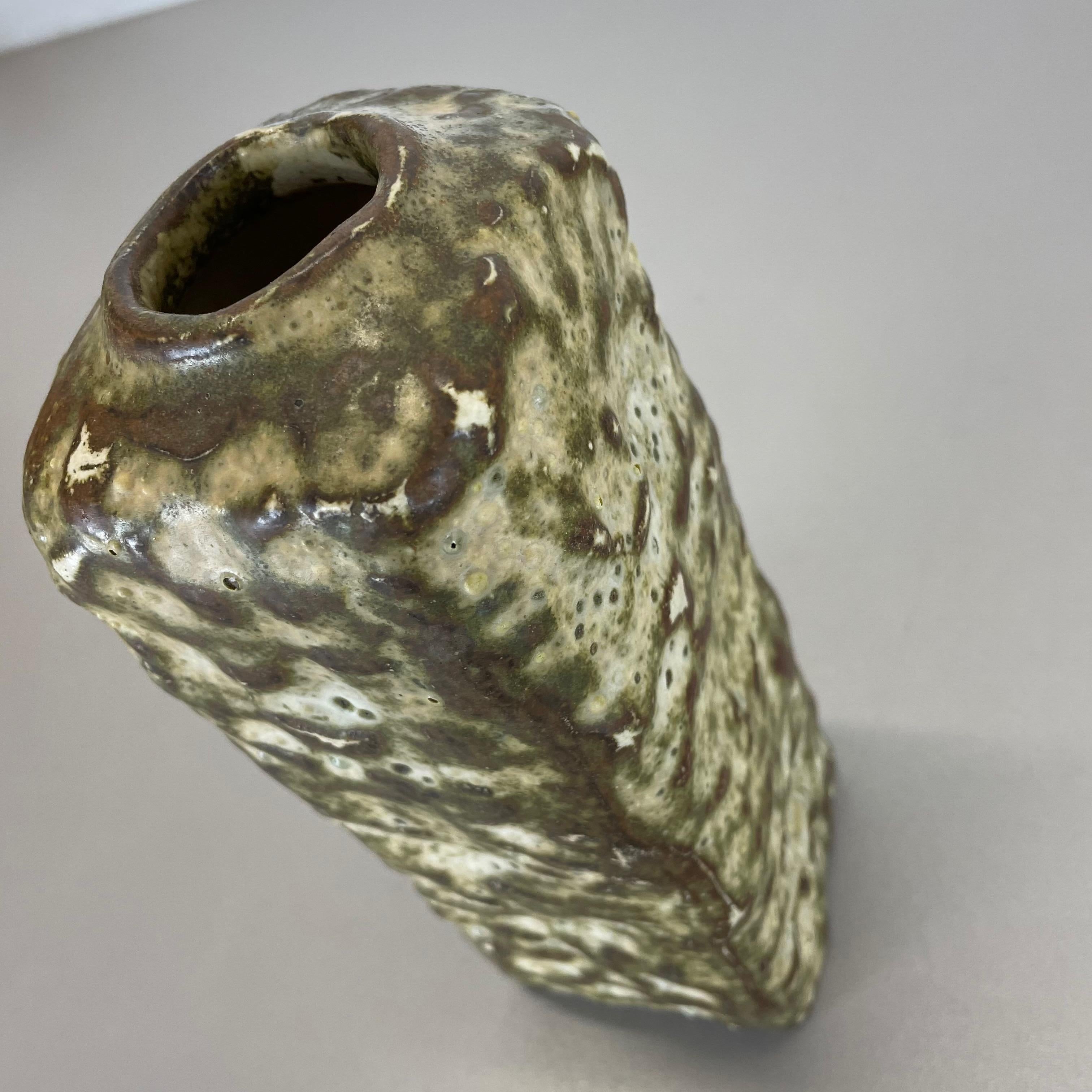 Original 1960 Ceramic Studio Pottery Vase by Piet Knepper for Mobach Netherlands For Sale 8