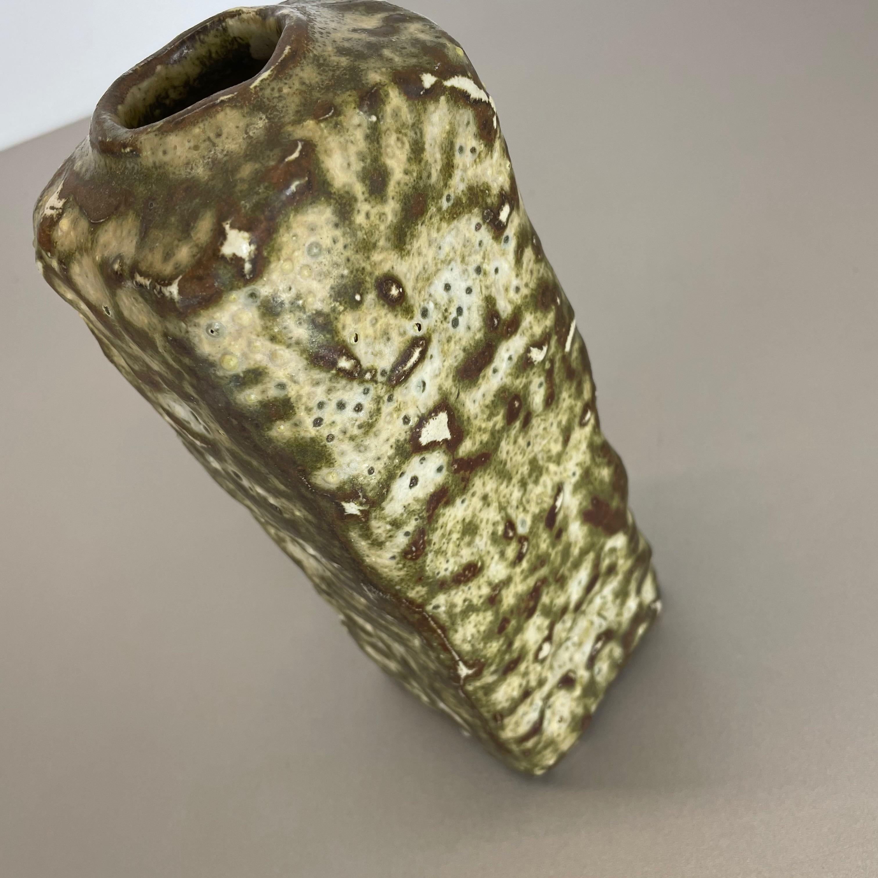 Original 1960 Ceramic Studio Pottery Vase by Piet Knepper for Mobach Netherlands For Sale 9