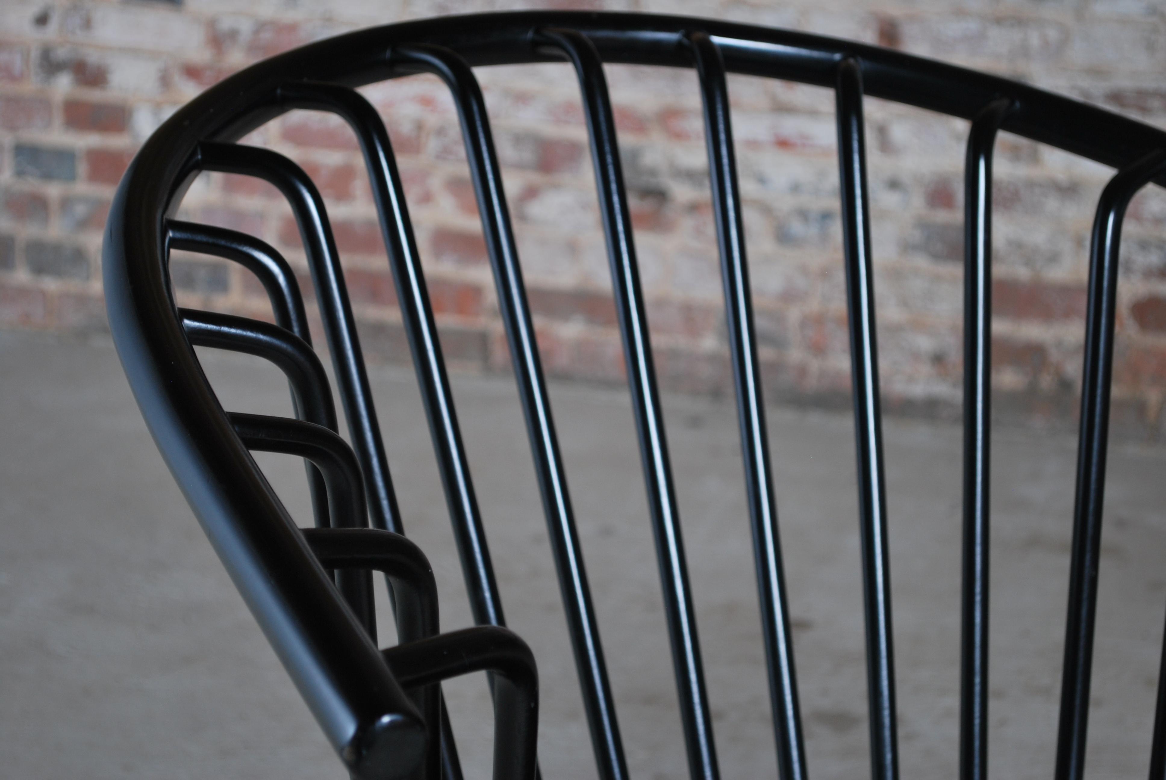 Chaise Crinolette originale des années 1960 Conçue en 1962 par Ilmari Tapiovaara pour Asko en vente 1