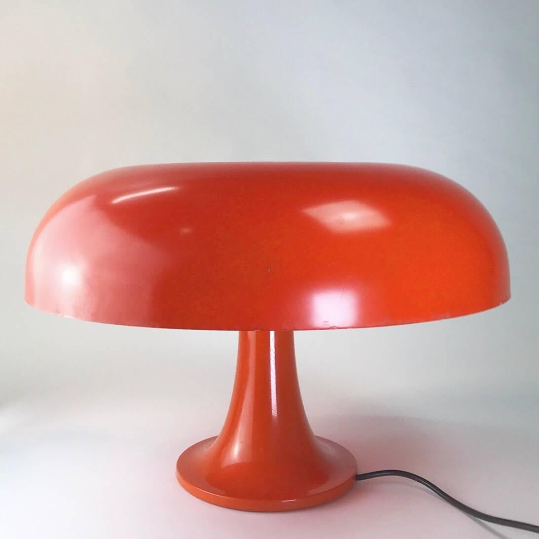 Mid-20th Century Original 1960s Giancarlo Mattioli Table Lamp in Orange Fiberglass by Artemide