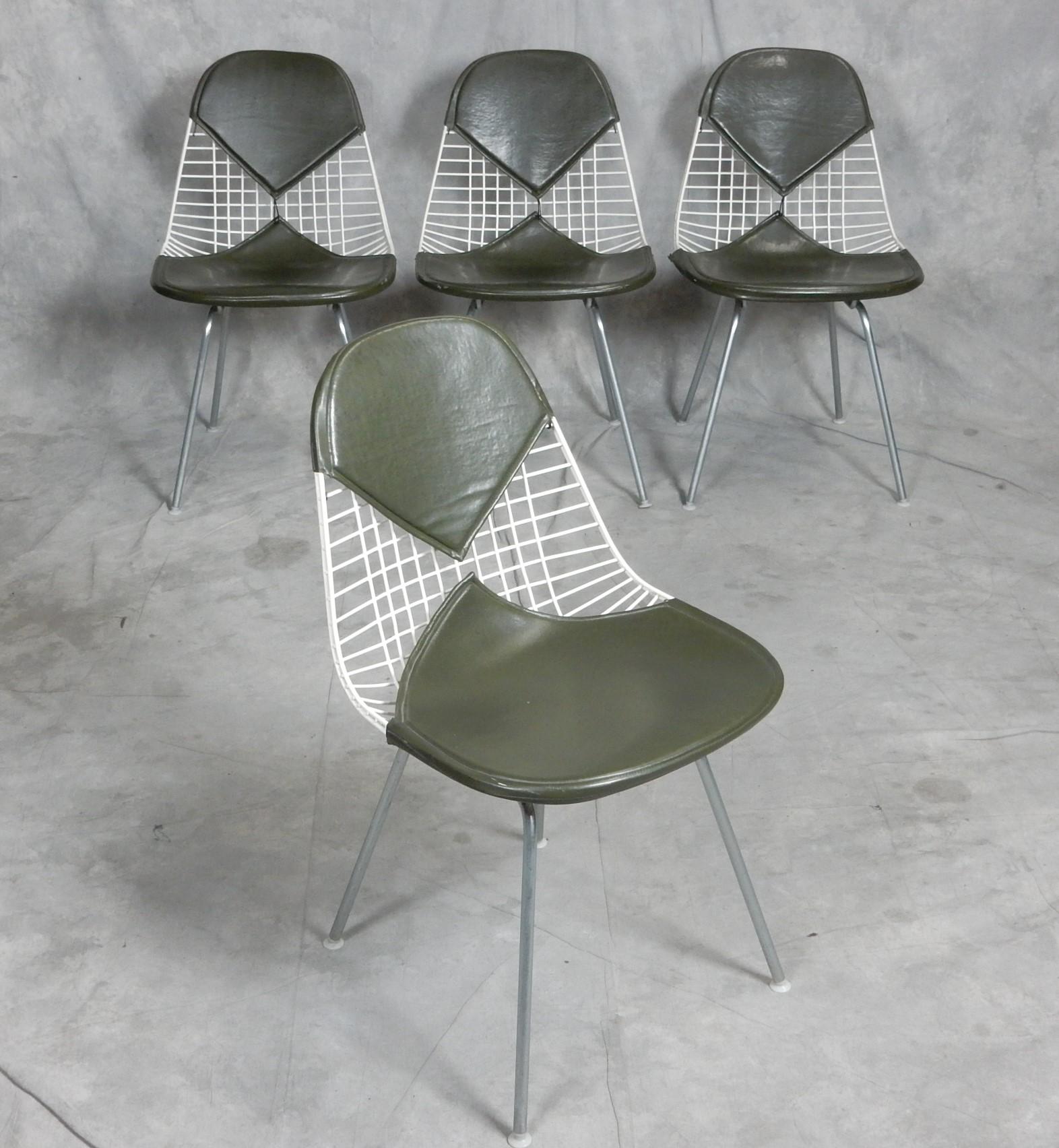 Original 1960's Herman Miller Charles & Ray Eames Bikini Wire Chairs set of 4 For Sale 1