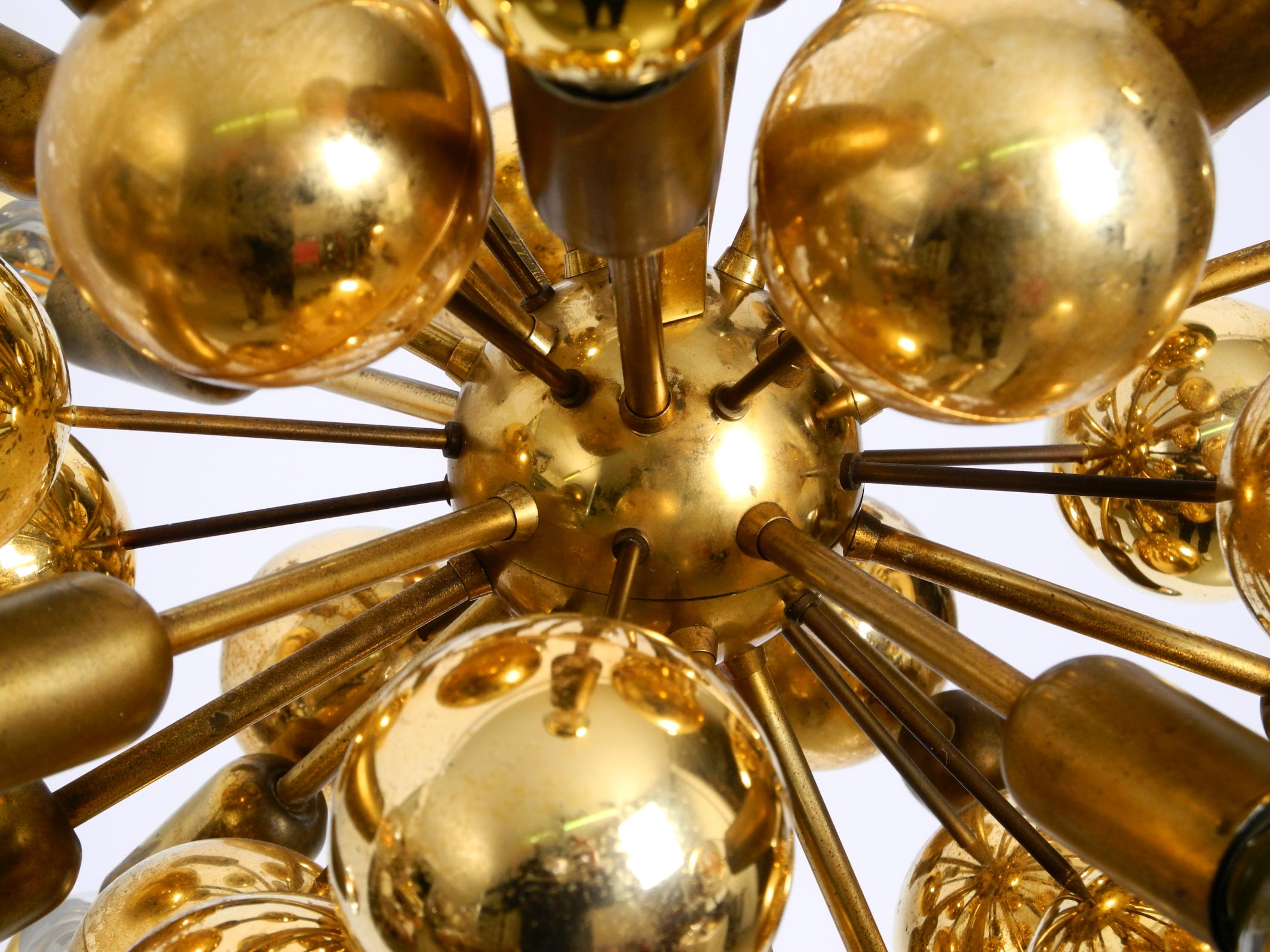 Original 1960er Jahre große Cosack Sputnik Space Age Pendelleuchte aus Messing im Angebot 1