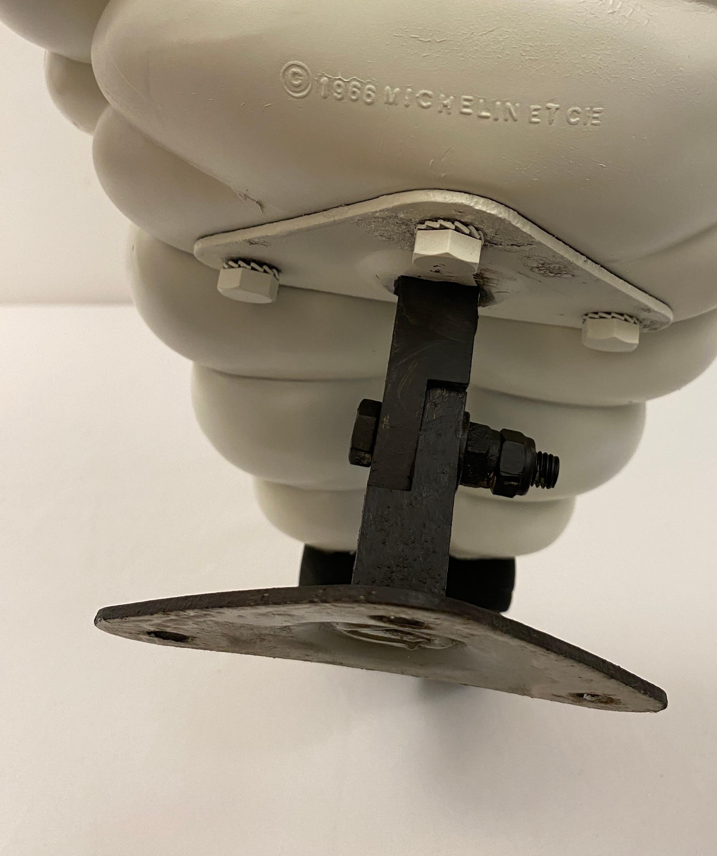 Mascota MICHELIN Man Bibendum Grande Original de los años 60 Francés en venta