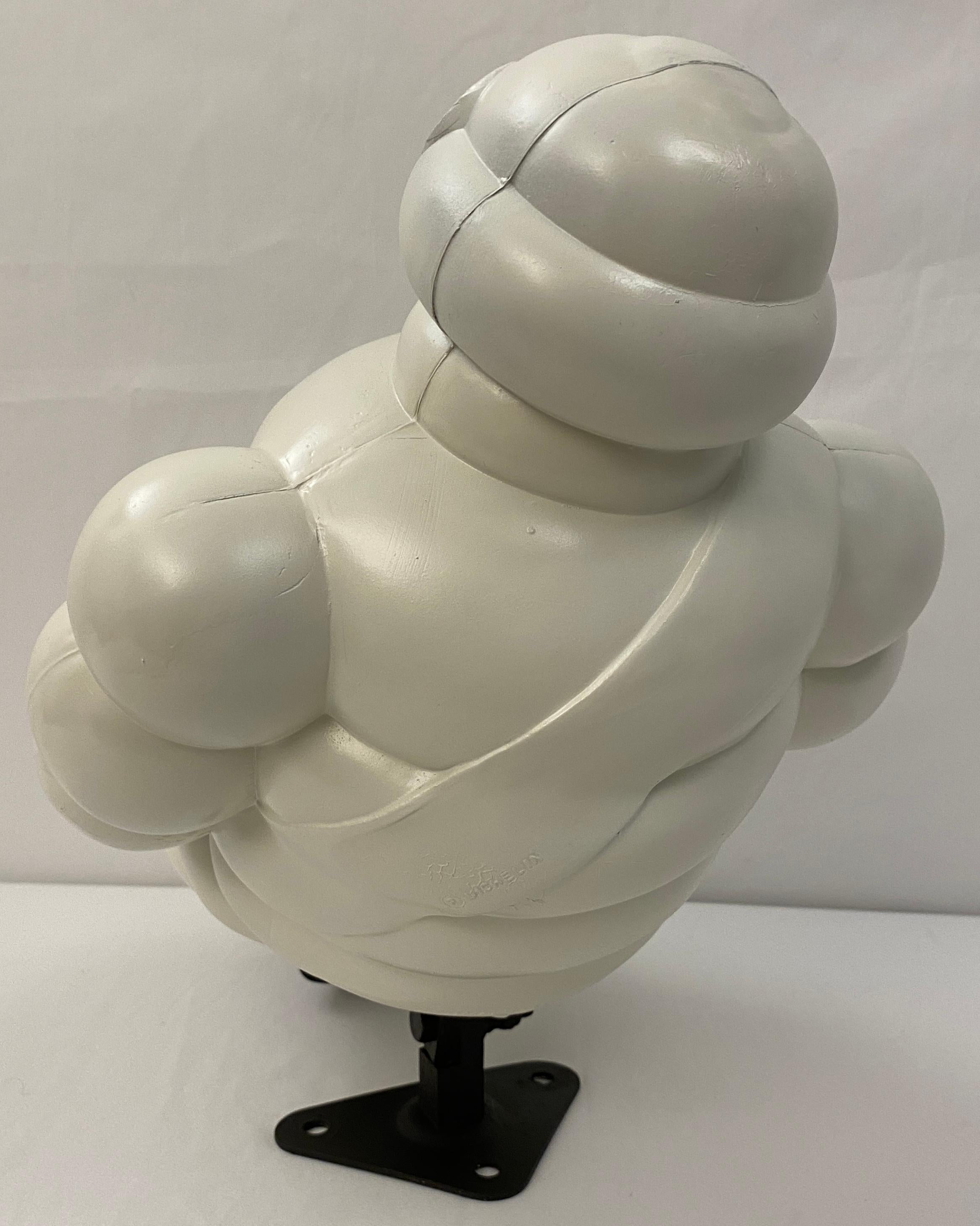 Mascota MICHELIN Man Bibendum Grande Original de los años 60 siglo XX en venta