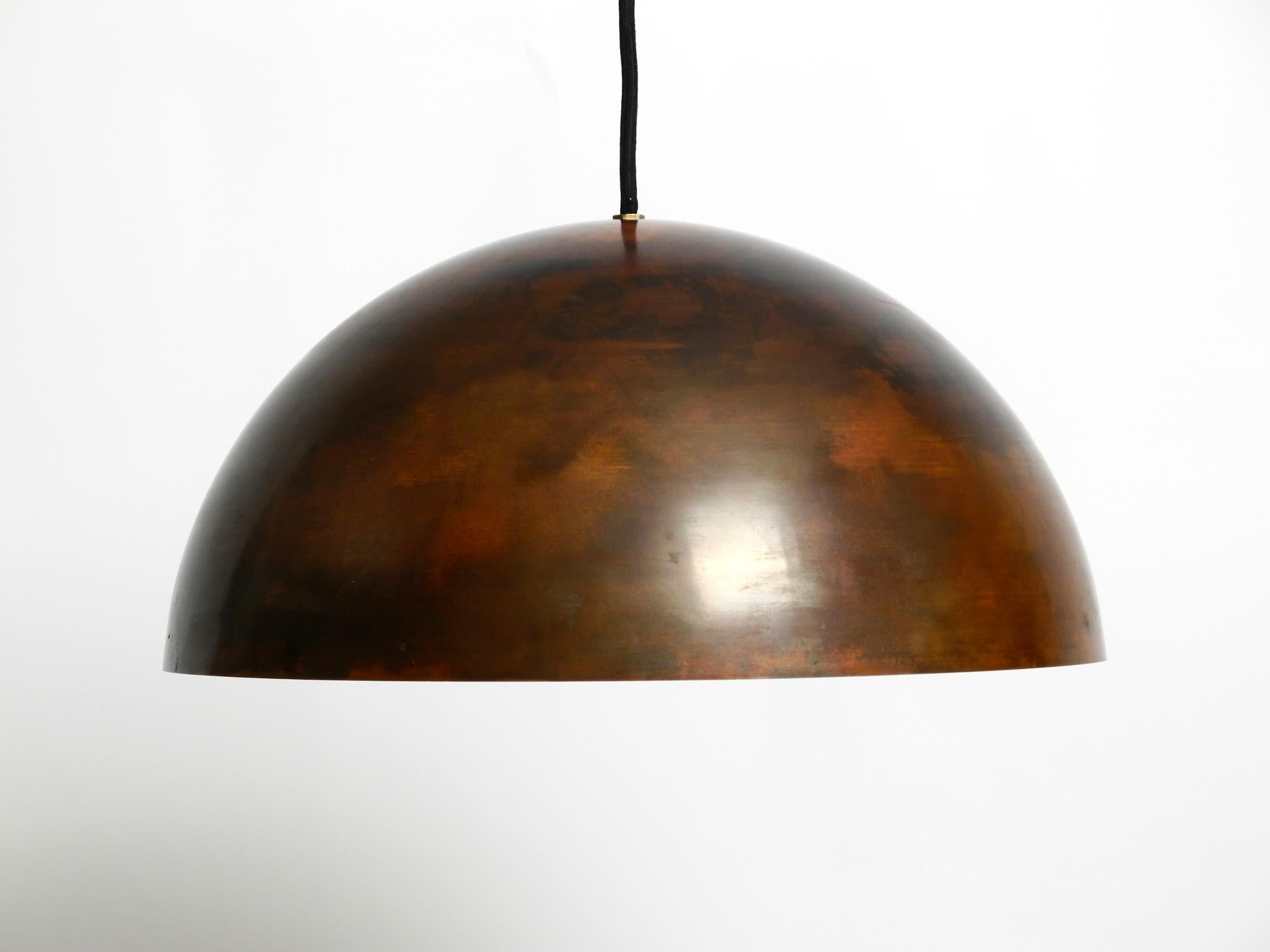 Original 1960s large Space Age pendant lamp with copper shade in mint condition In Good Condition In München, DE