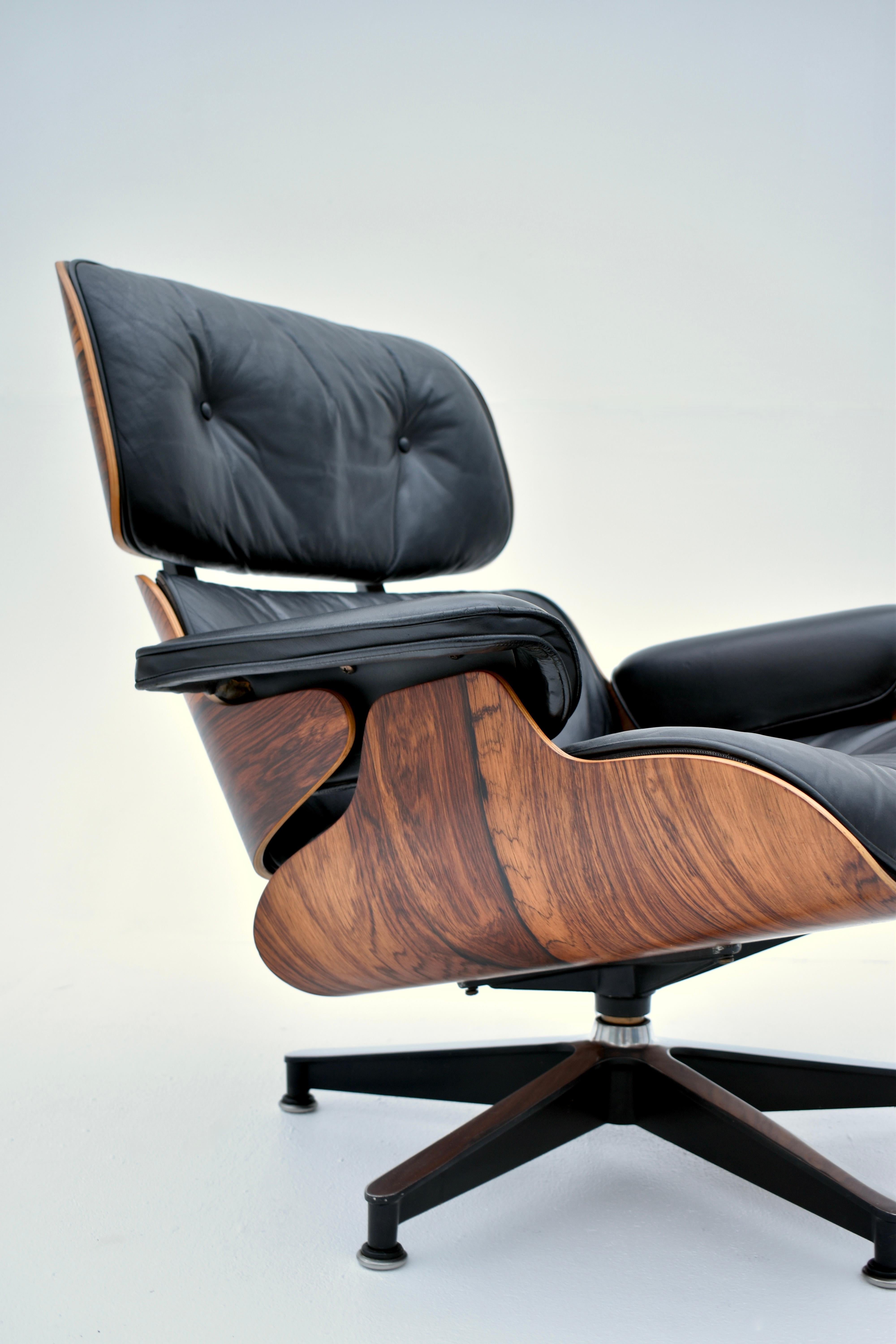 Original 1960's Production Eames Lounge Chair For Herman Miller 4