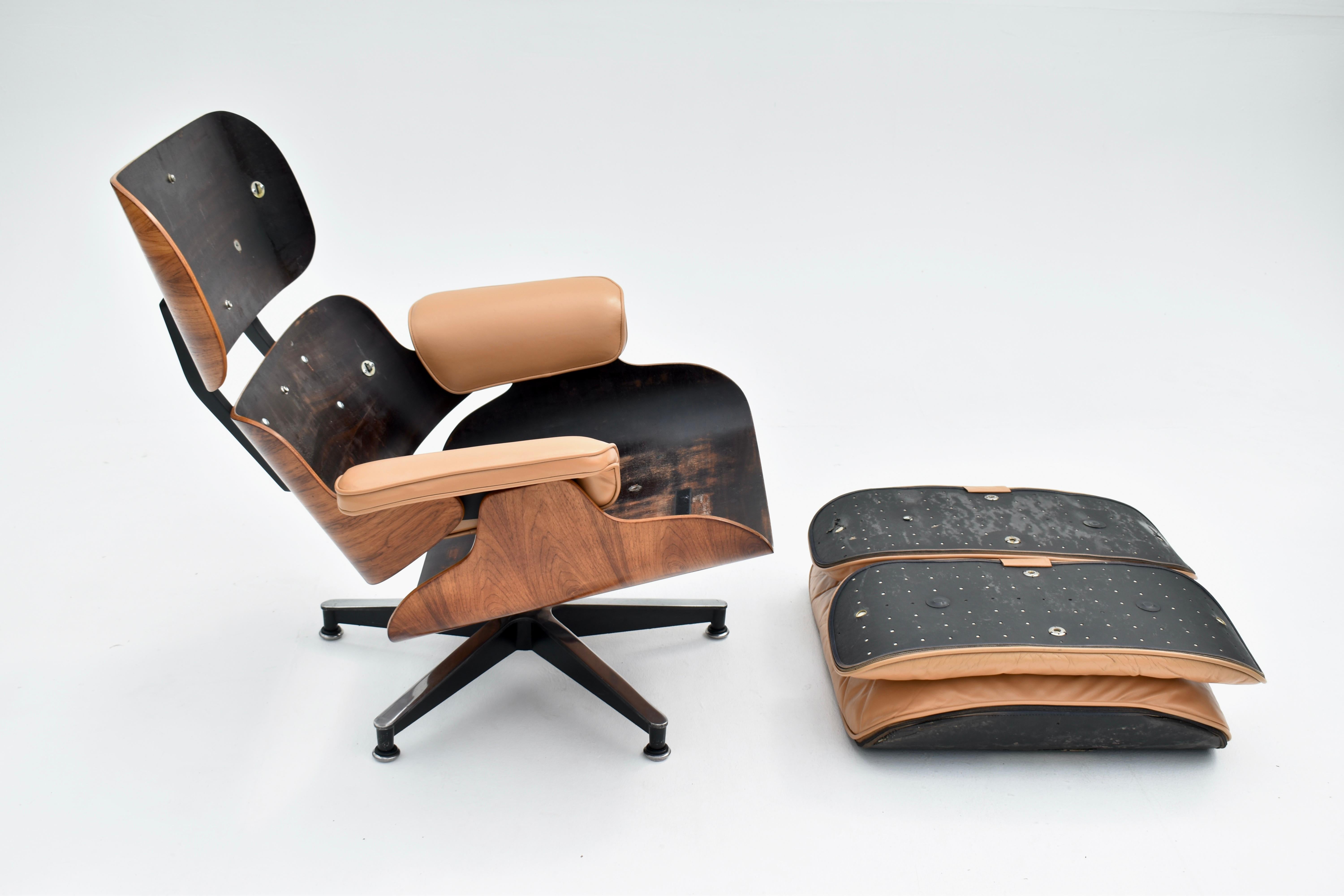 Sedia da salotto Eames originale di produzione anni '60 per Herman Miller in vendita 11