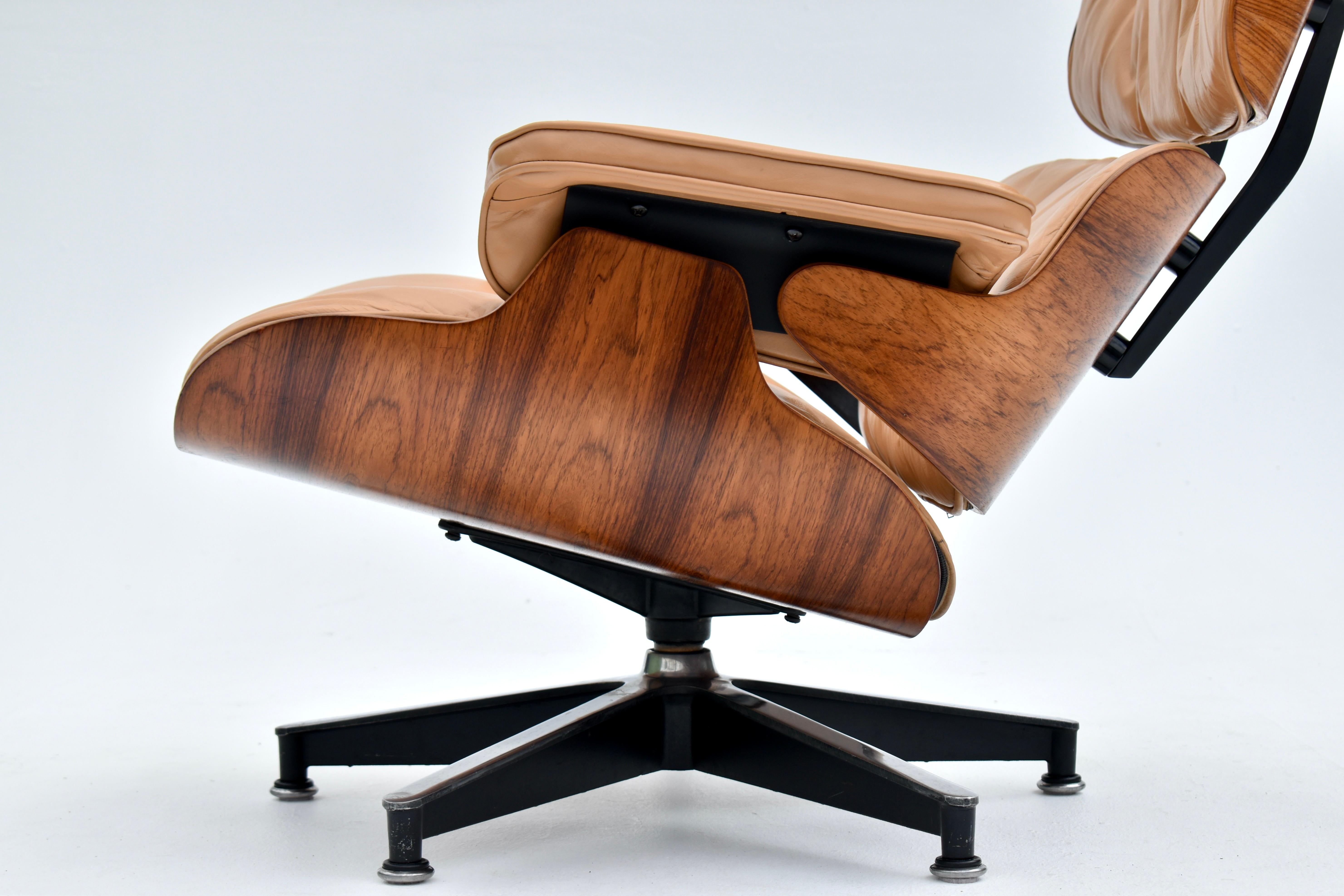 Mid-Century moderno Sedia da salotto Eames originale di produzione anni '60 per Herman Miller in vendita