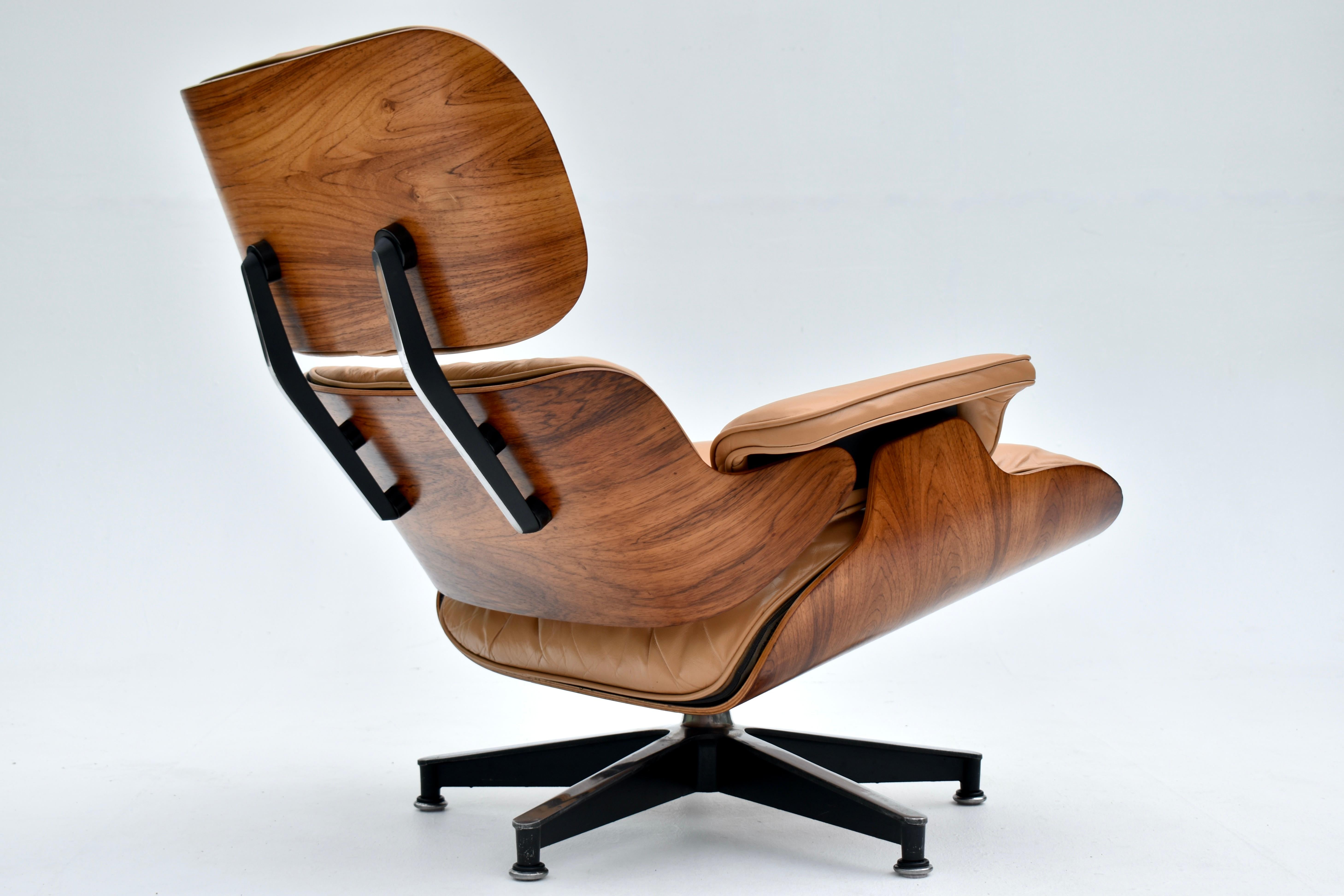 XX secolo Sedia da salotto Eames originale di produzione anni '60 per Herman Miller in vendita
