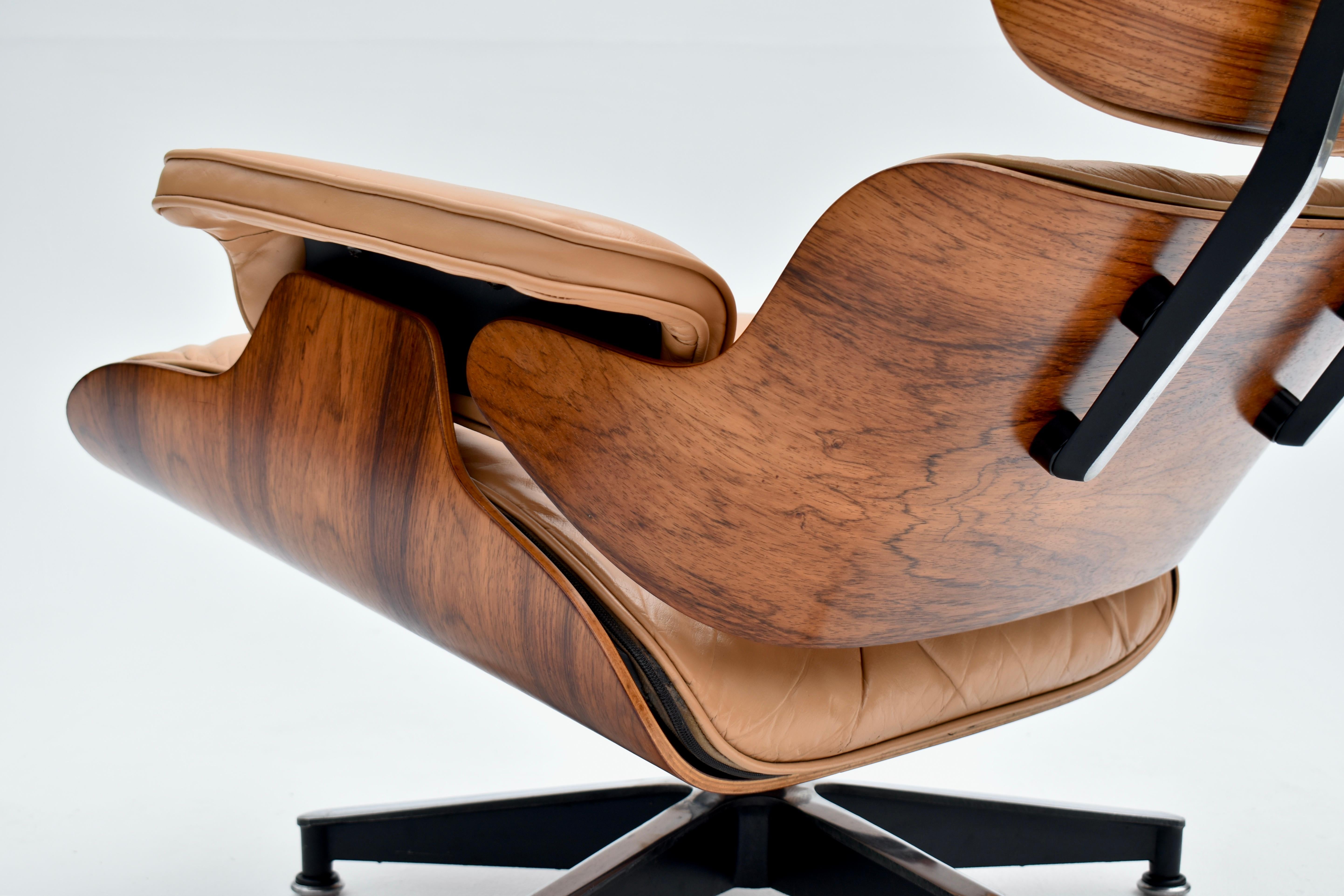 Sedia da salotto Eames originale di produzione anni '60 per Herman Miller in vendita 1