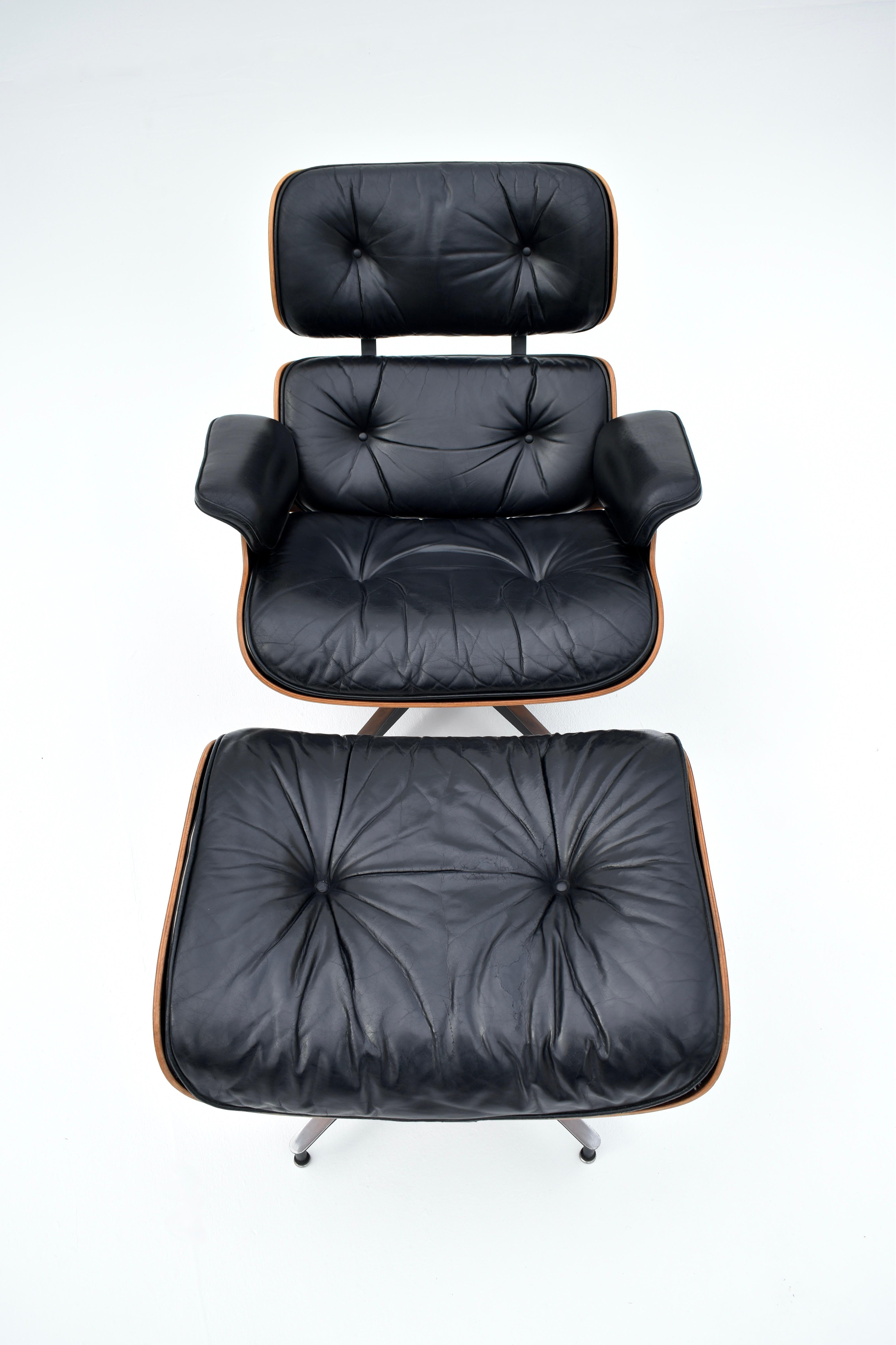 Original 1960's Production Eames Lounge Chair & Ottoman For Herman Miller For Sale 4
