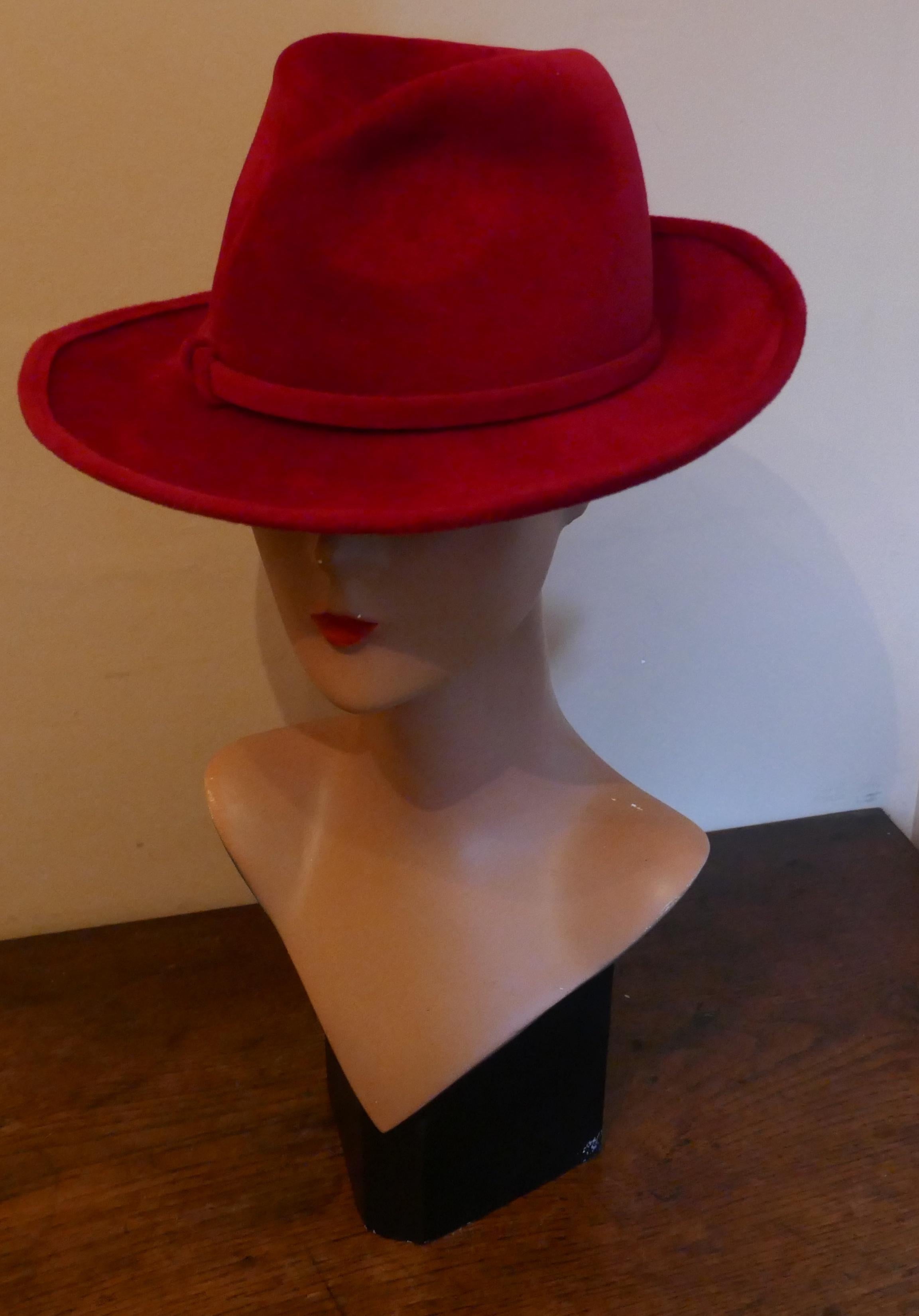 Original 1960s Red Fedora Style Hat designed by Marida In Good Condition In Chillerton, Isle of Wight