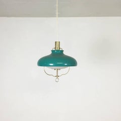 Originale lampada a sospensione scandinava degli anni '60 realizzata da Lyfa, Danimarca