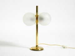 Lampe de table originale en laiton A Space des années 1960 par Kaiser Leuchten