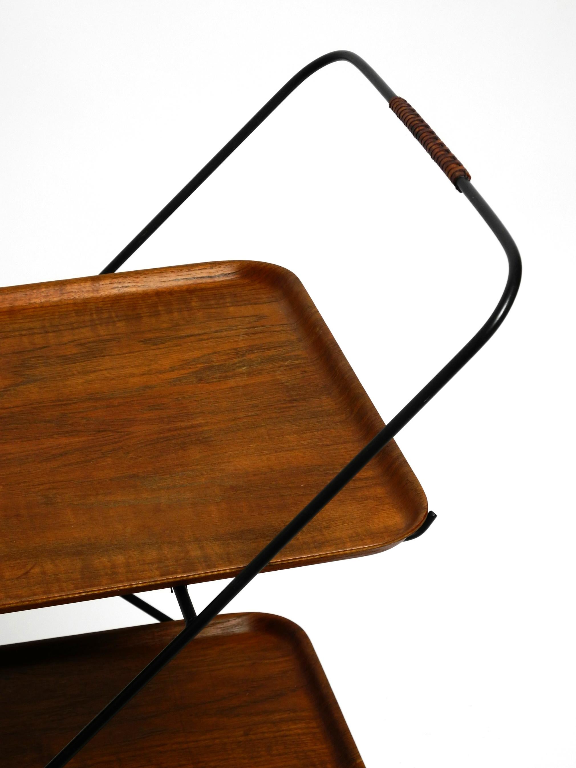 Original 1960s teak folding serving trolley or side table. Ary Nybro Sweden In Good Condition In München, DE