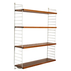Scaffale da parete in teak Nisse Strinning originale del 1960 con 4 ripiani