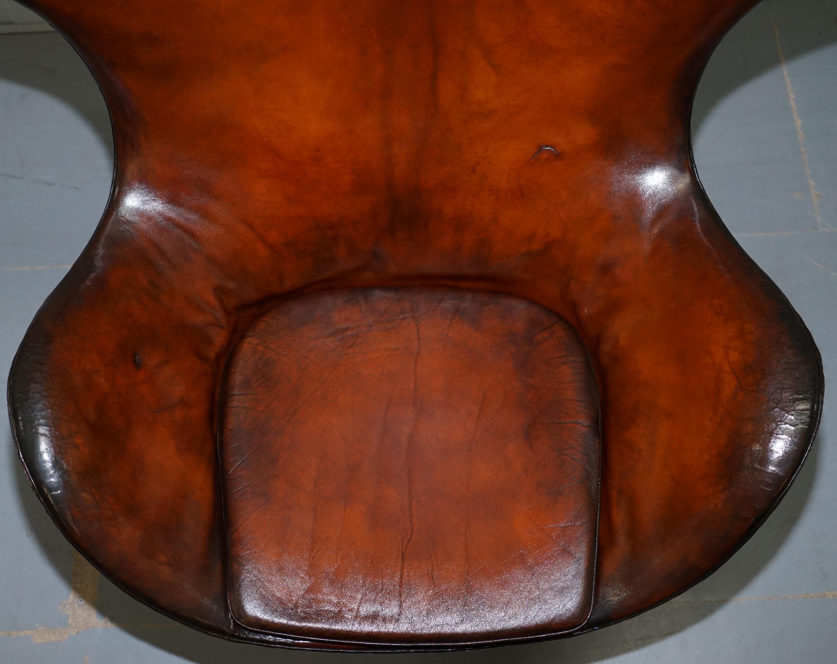 Danois Original 1963 Fritz Hansen Egg Chair Numéro de modèle 3316 Cuir brun teint à la main