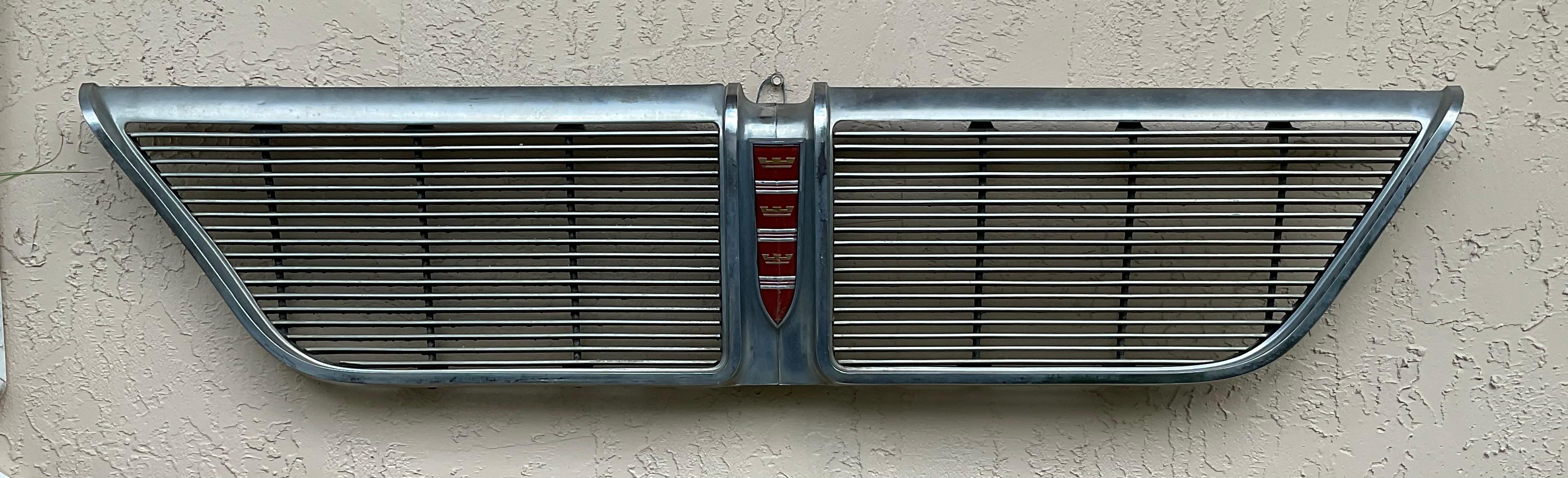 Appendiabiti da parete con griglia per auto New Yorker originale del 1964 in vendita 5