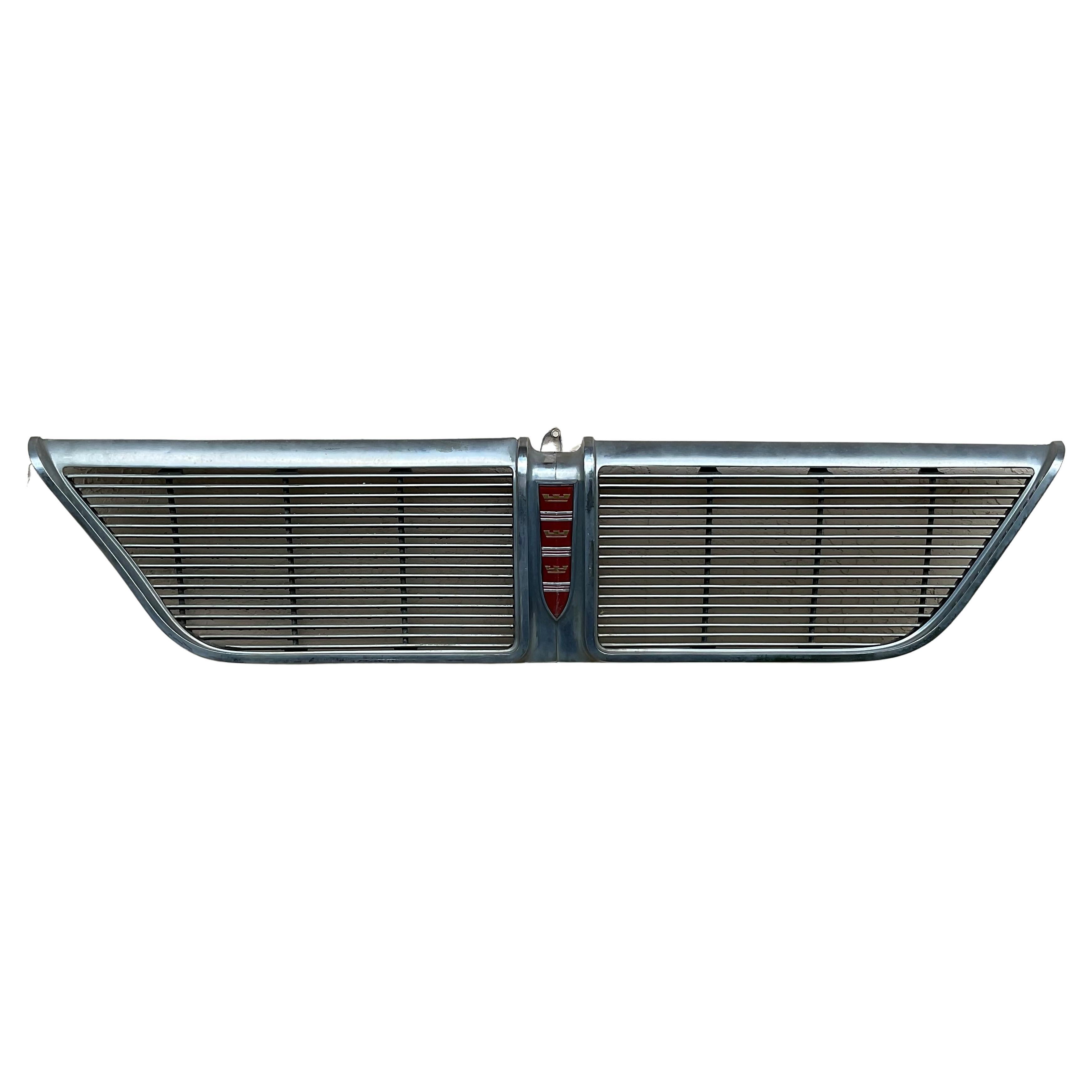 Colgante de pared original de la parrilla de un coche New Yorker de 1964