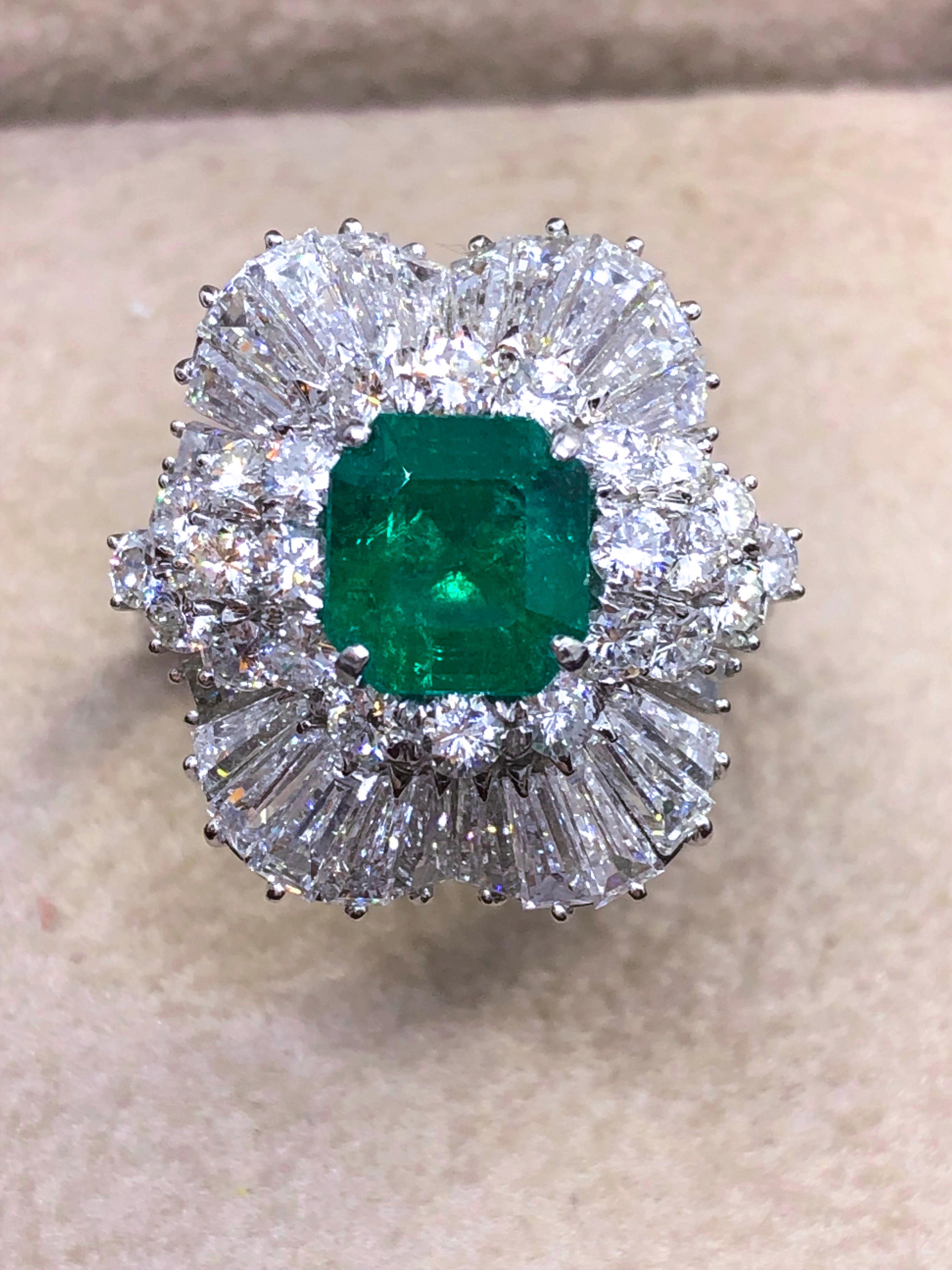 Berca Original 1965 1.41Kt Muzo Emerald Asscher Cut White Diamond Ballerina Ring 4